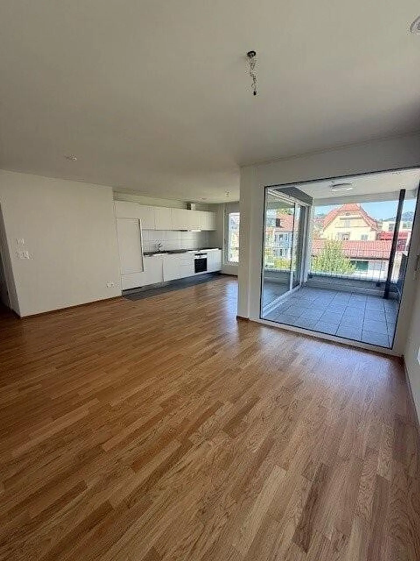 Moderne 2.5-Zimmerwohnung in Liestal - Foto 4 von 9