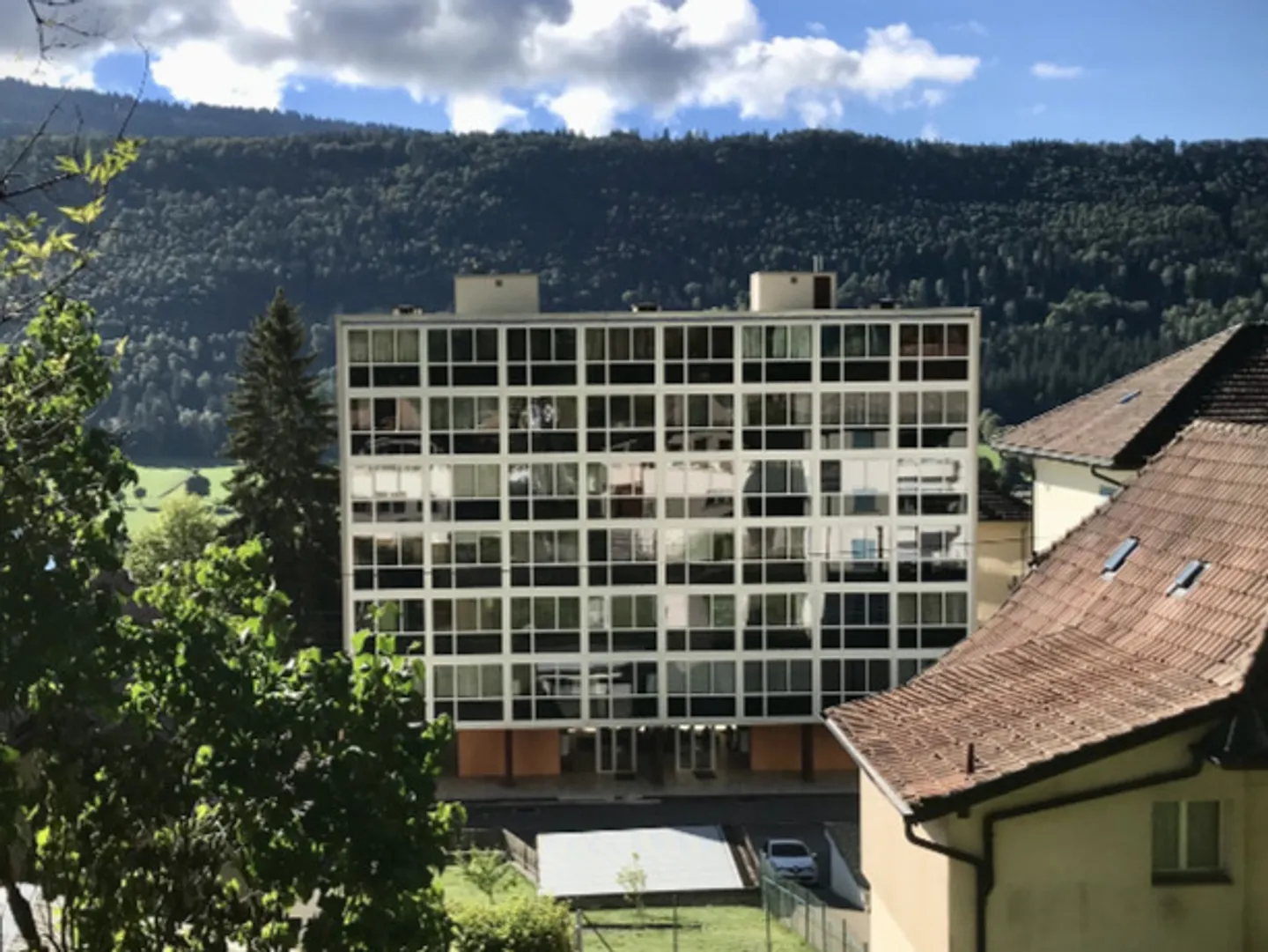 Sehr sonnige Wohnung mit freiem Blick auf das Tal - Foto 22 von 22