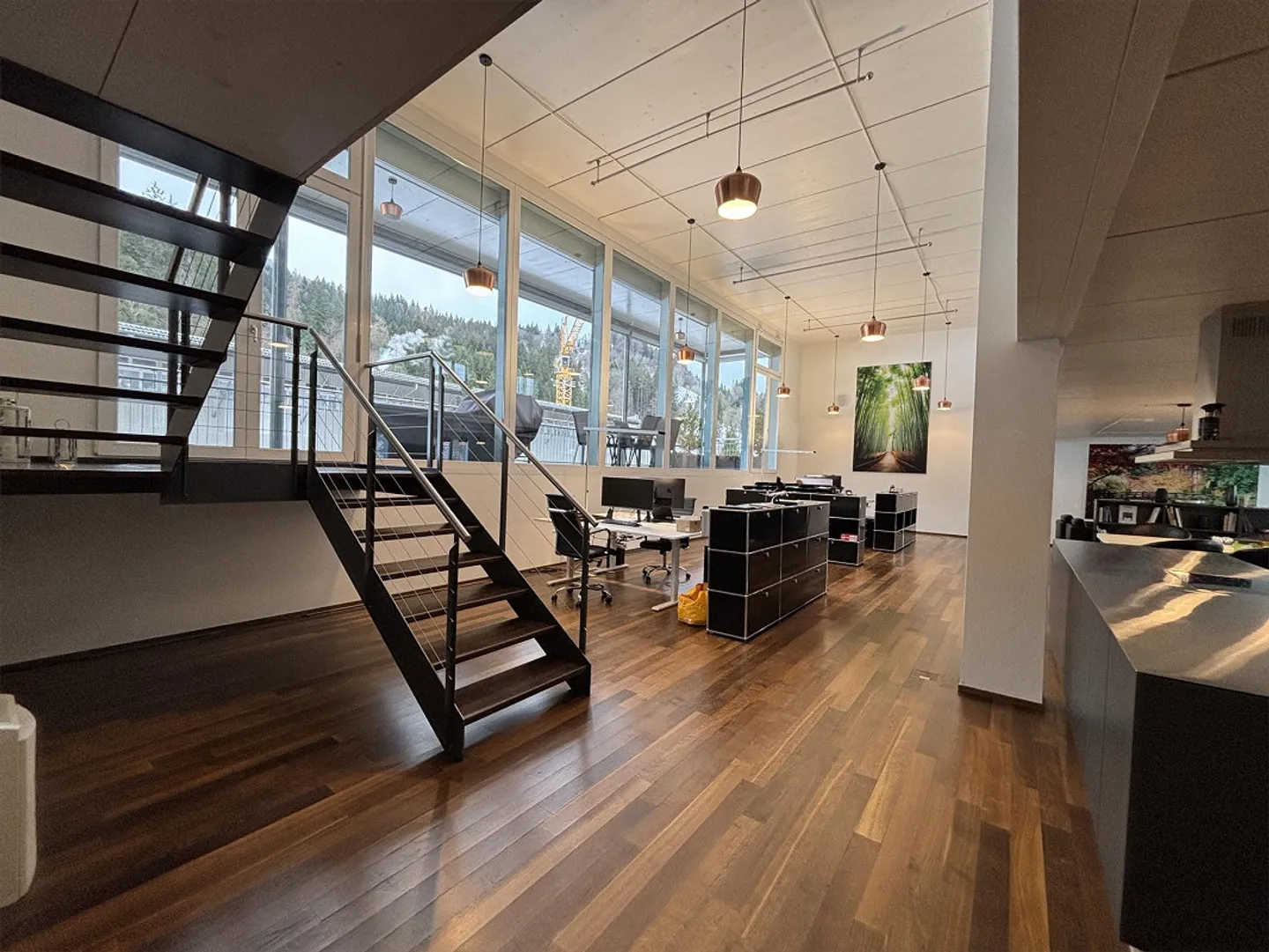 Loft per ufficio esclusivo con ampia terrazza - Foto 4 di 10