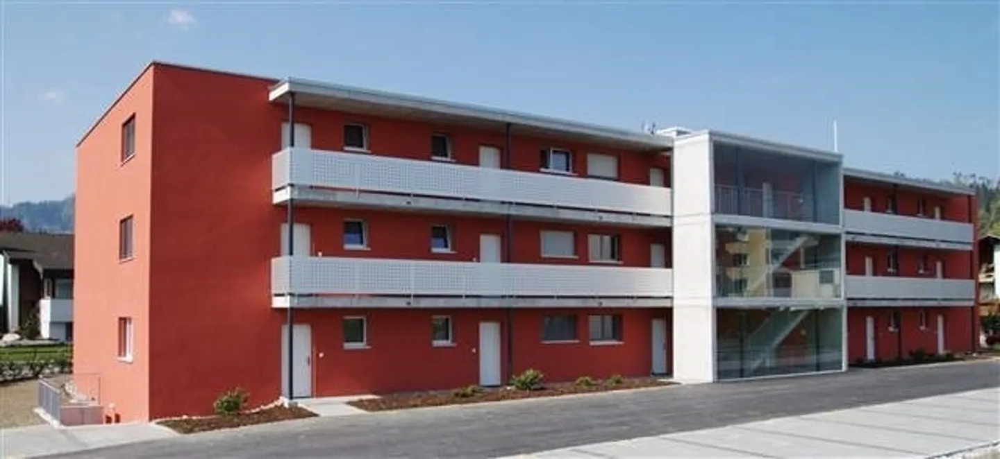 Top 3.5 Room Corner Apartment (1) with Patio and Lawn Share - Photo 2 of 5