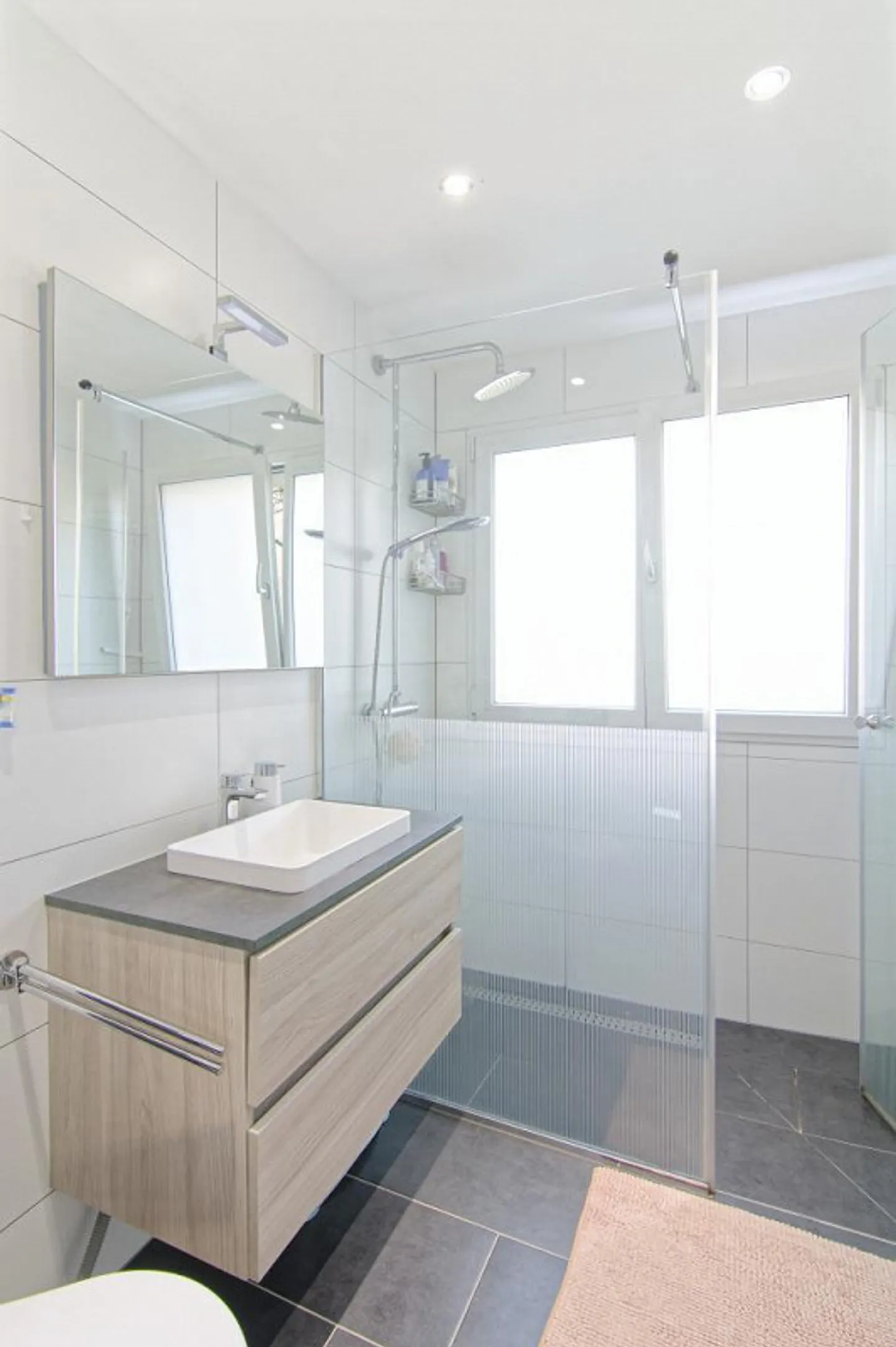 Appartamento di 4,5 stanze con area salotto - Foto 5 di 7