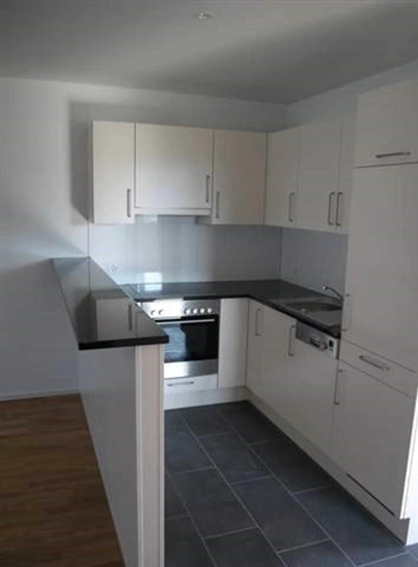 Top 3.5 Room Corner Apartment (1) with Patio and Lawn Share - Photo 5 of 5