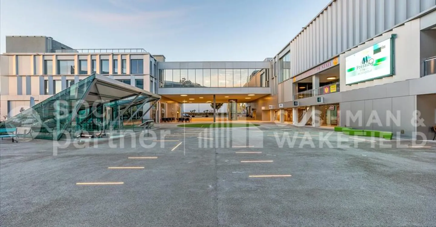 Office space for rent - Photo 1 of 5