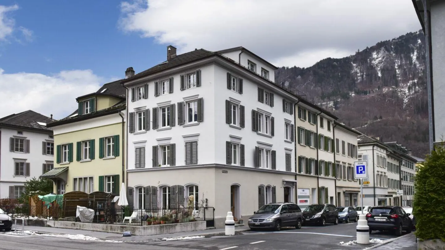 Charmante Mehrfamilienhäuser - Foto 1 von 8