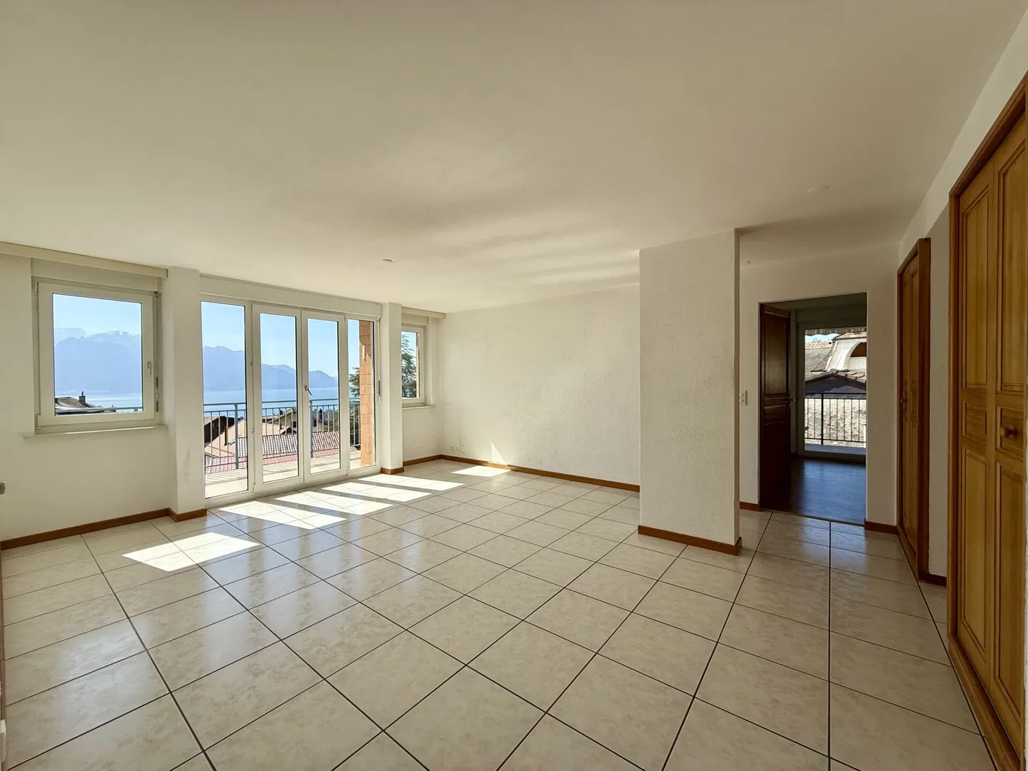 Appartement de 4,5 pièces - Photo 3 sur 5