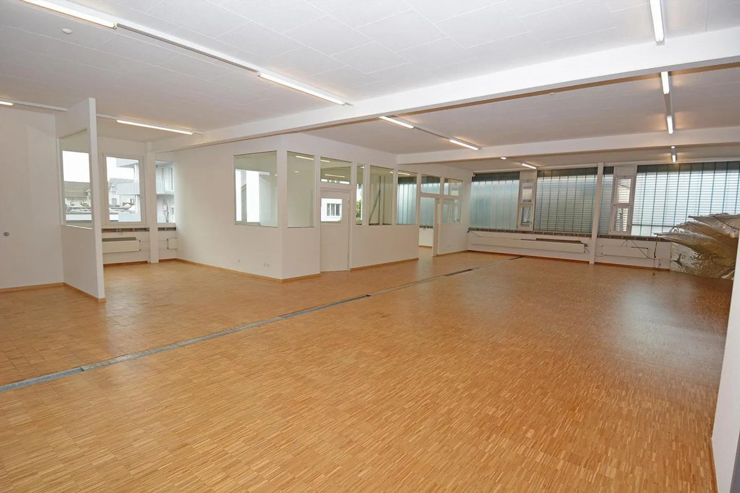 Commercial property in Amriswil - Photo 3 of 13