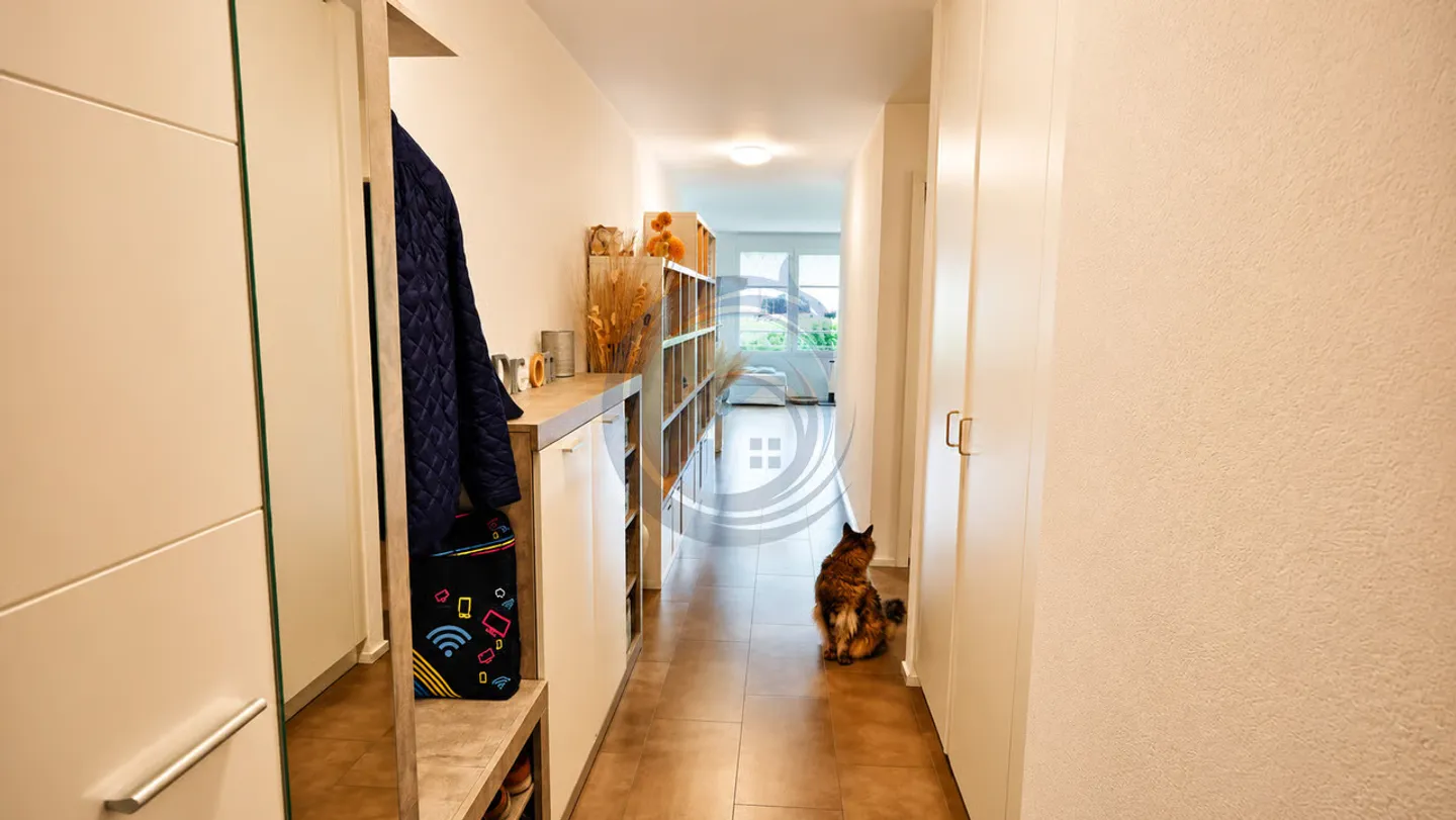 BEAUTIFUL CORNER APARTMENT WITH 3.5 ROOMS AND LARGE BALCONY - Photo 12 of 13
