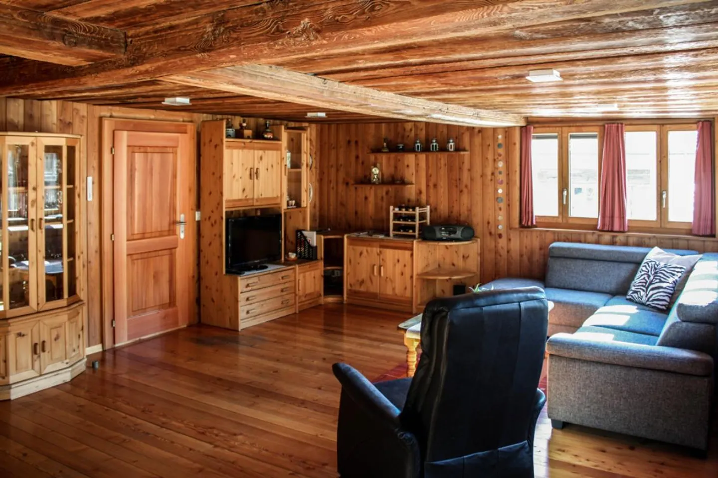 Appartement 4.5 pièces - Photo 2 sur 5