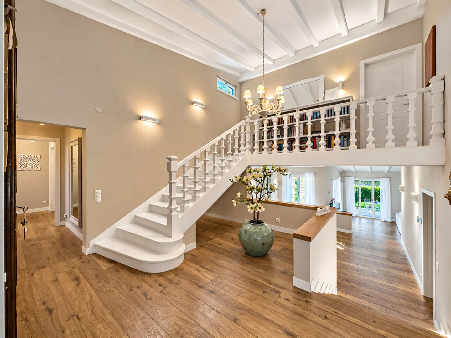 Villa with large garden in Mendrisio - Photo 13 of 28