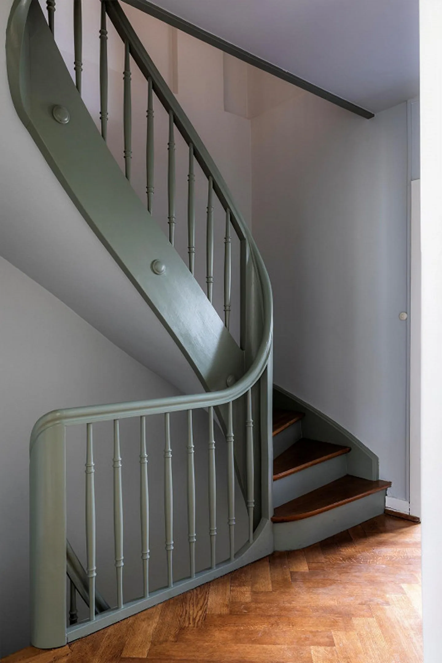 Maison individuelle bien entretenue avec jardin dans le quartier Neubad de Bâle - Photo 9 sur 18