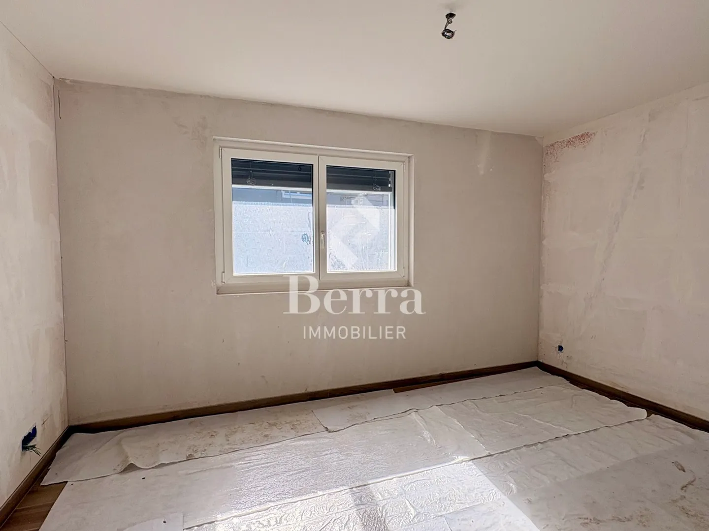 NEW!!! 2.5 room apartment! - Photo 5 of 13