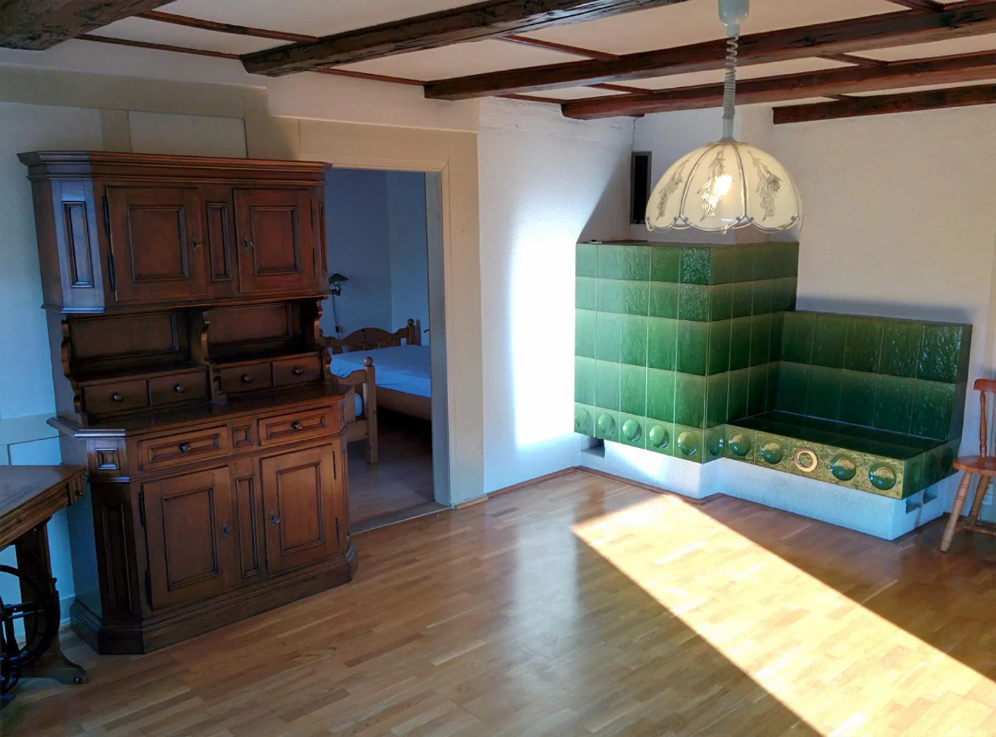 Günstige Wohnung im Bauernhaus mit grossem Naturgarten - Foto 3 di 23