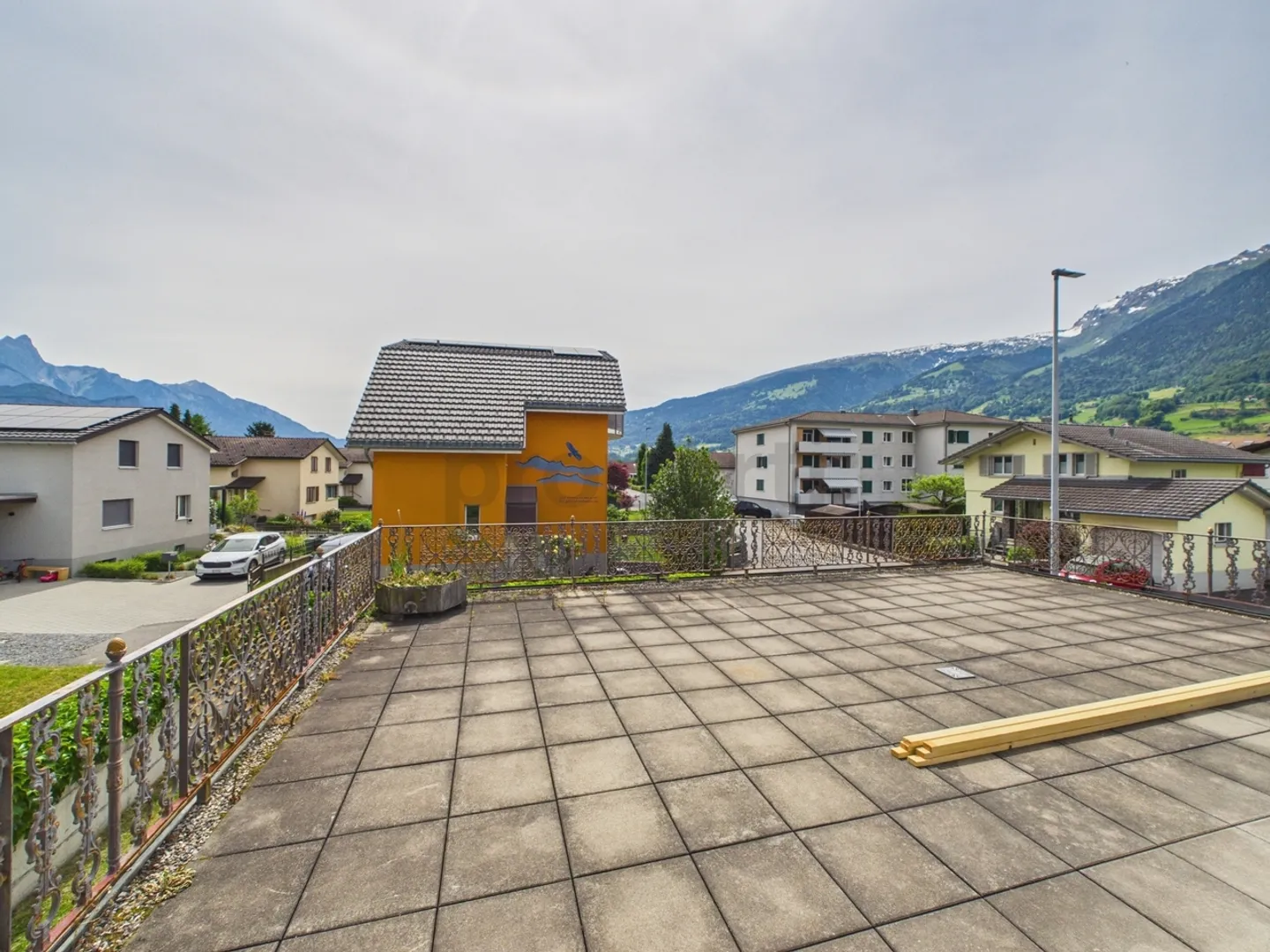 Moderne 4.5-Zimmer-Wohnung mit Balkon - Foto 11 von 13