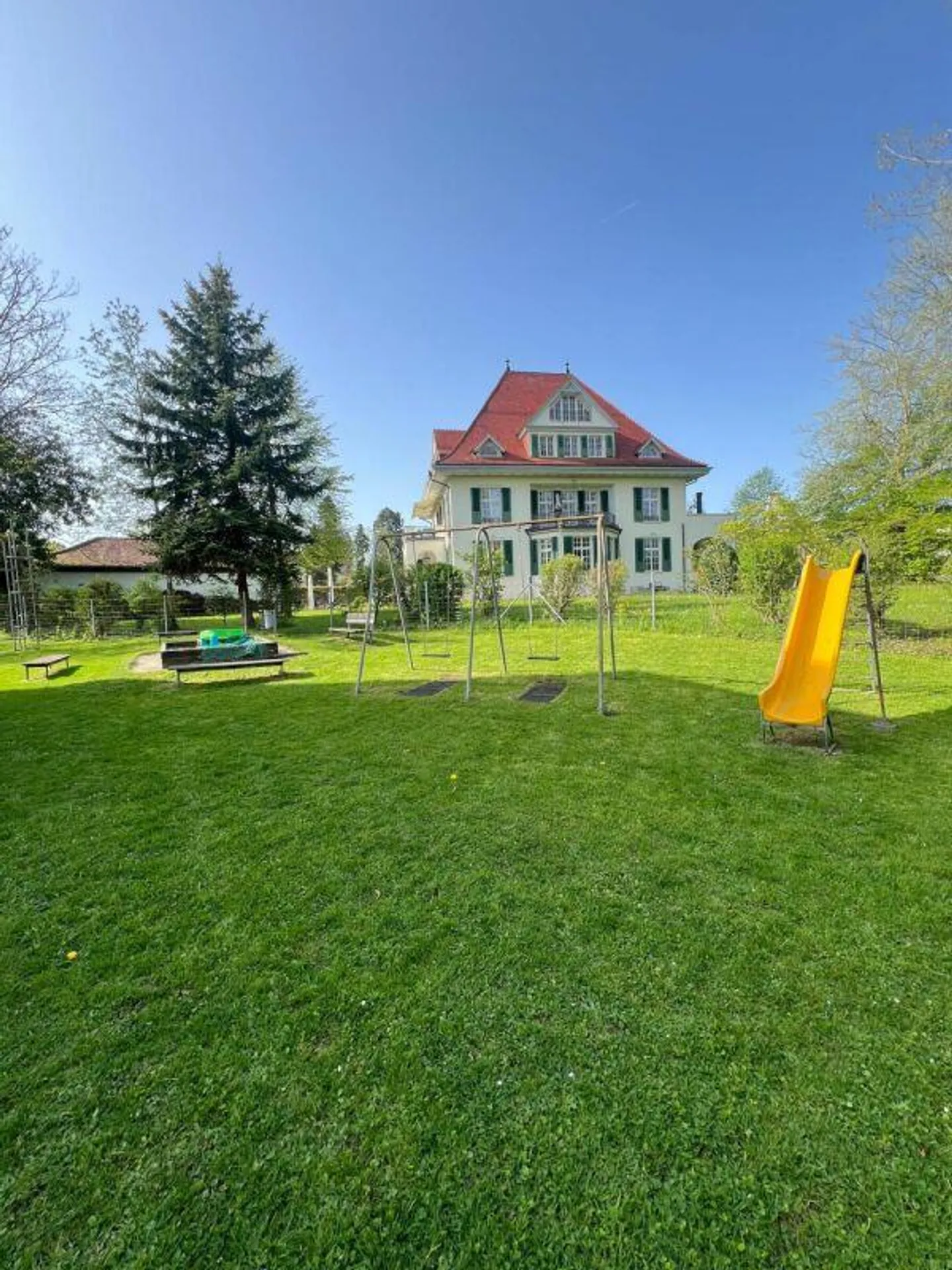 Il tuo nuovo appartamento familiare di 5 stanze - Foto 4 di 12
