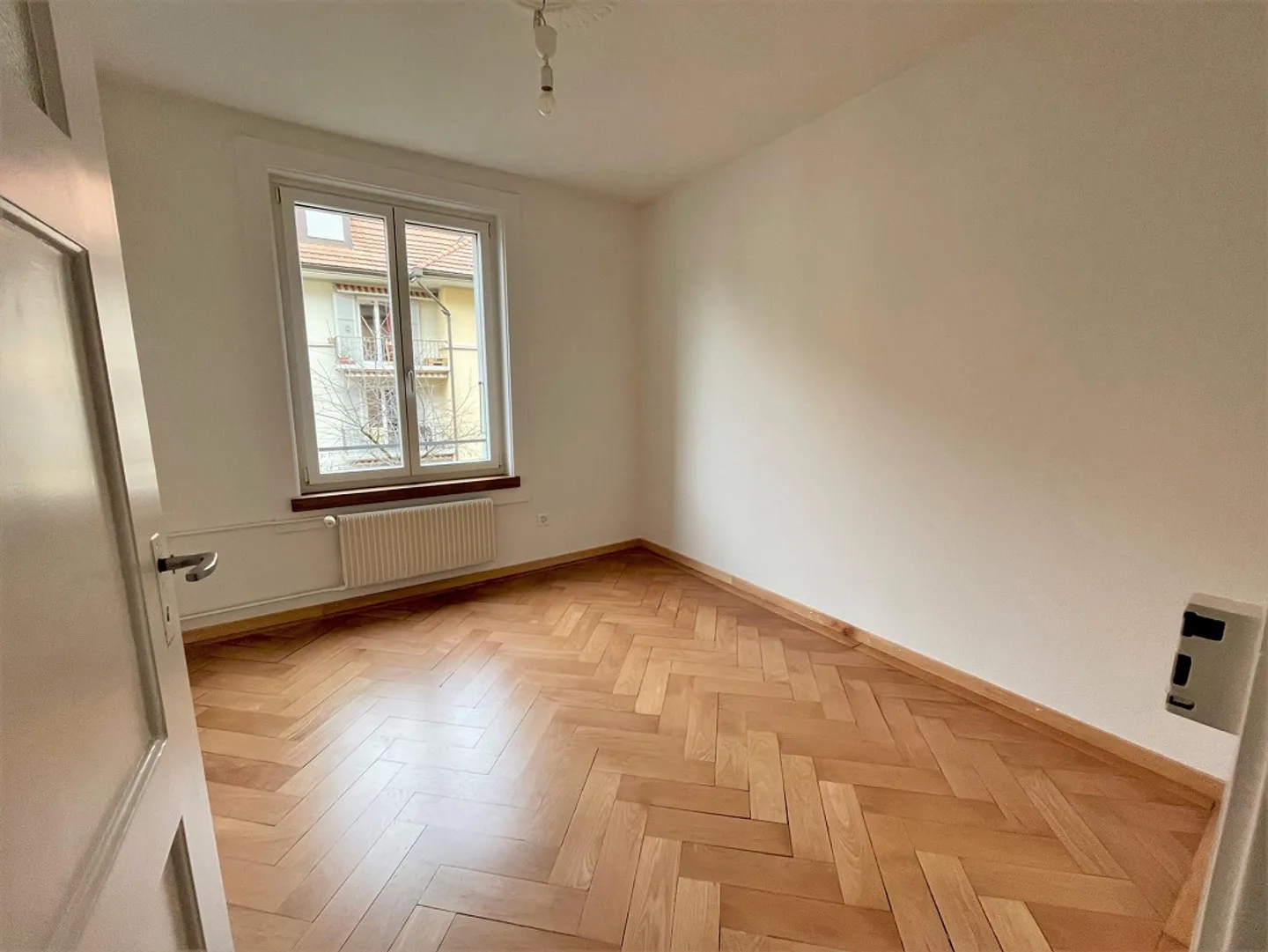 Renovated apartment in Mattenhof - Photo 5 of 9