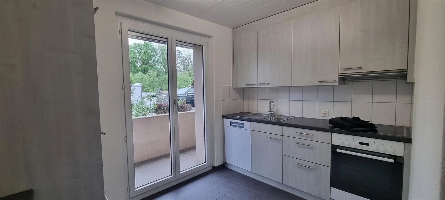Appartamento 3.0 stanze a Studen BE - Foto 1 di 9