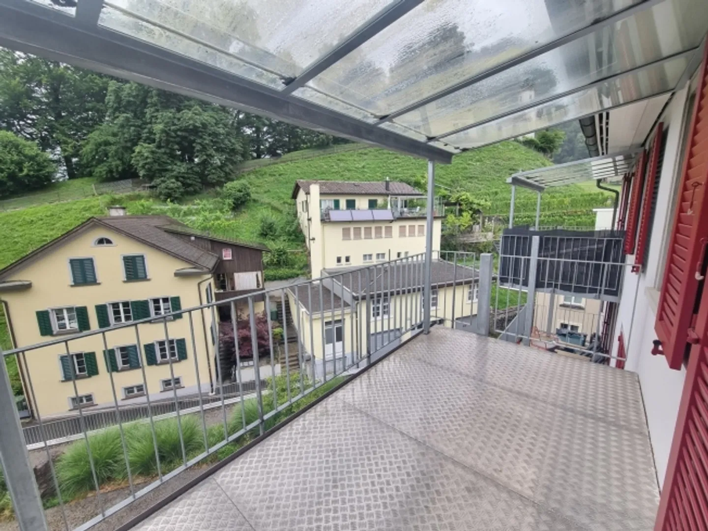 «Charmante 1.5-Zimmer-Wohnung mit grossem Balkon!» - Foto 4 von 5