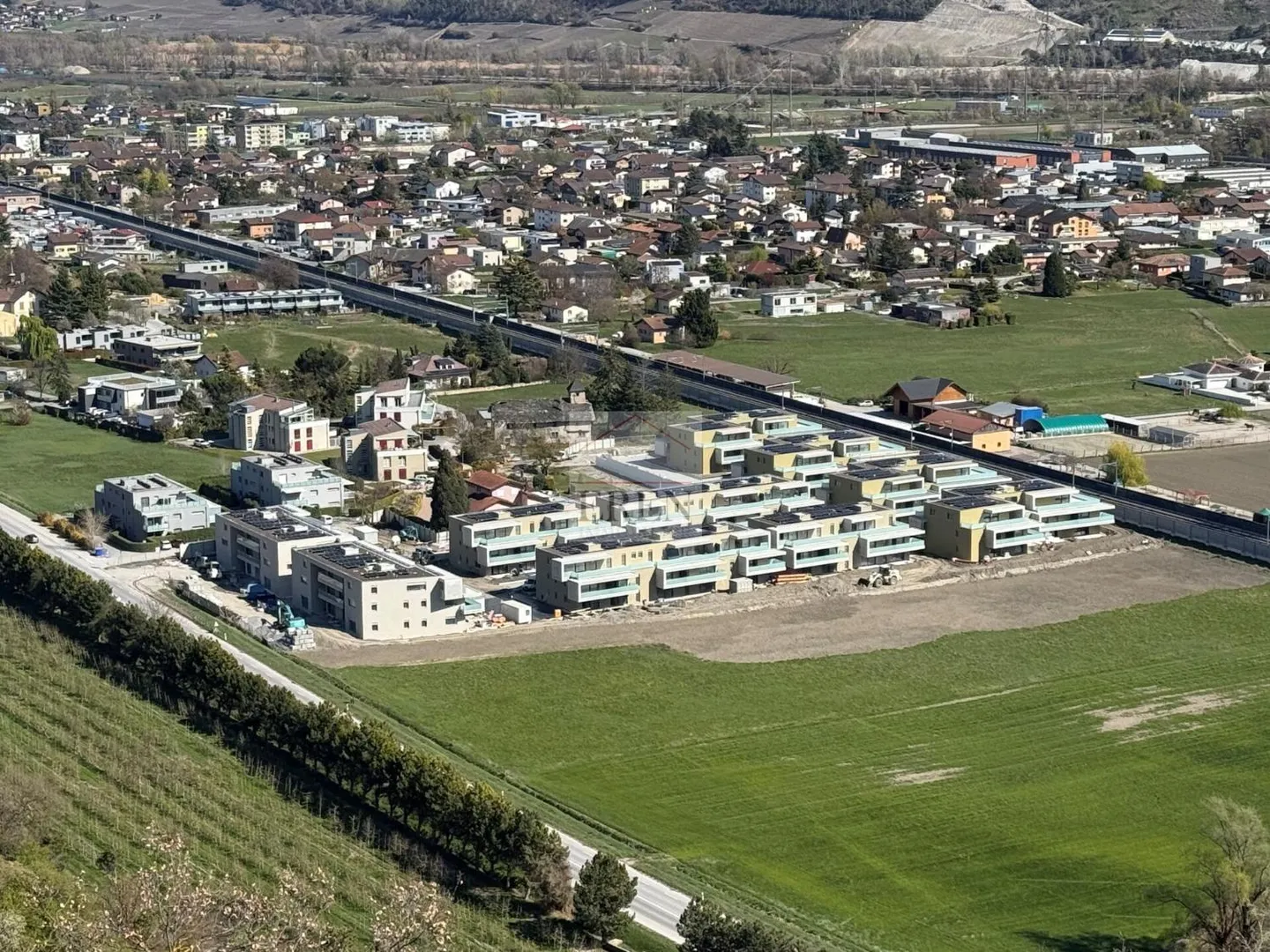 Nuovo studio di 32m2 al 1° piano con loggia di 5m2 - Foto 9 di 13