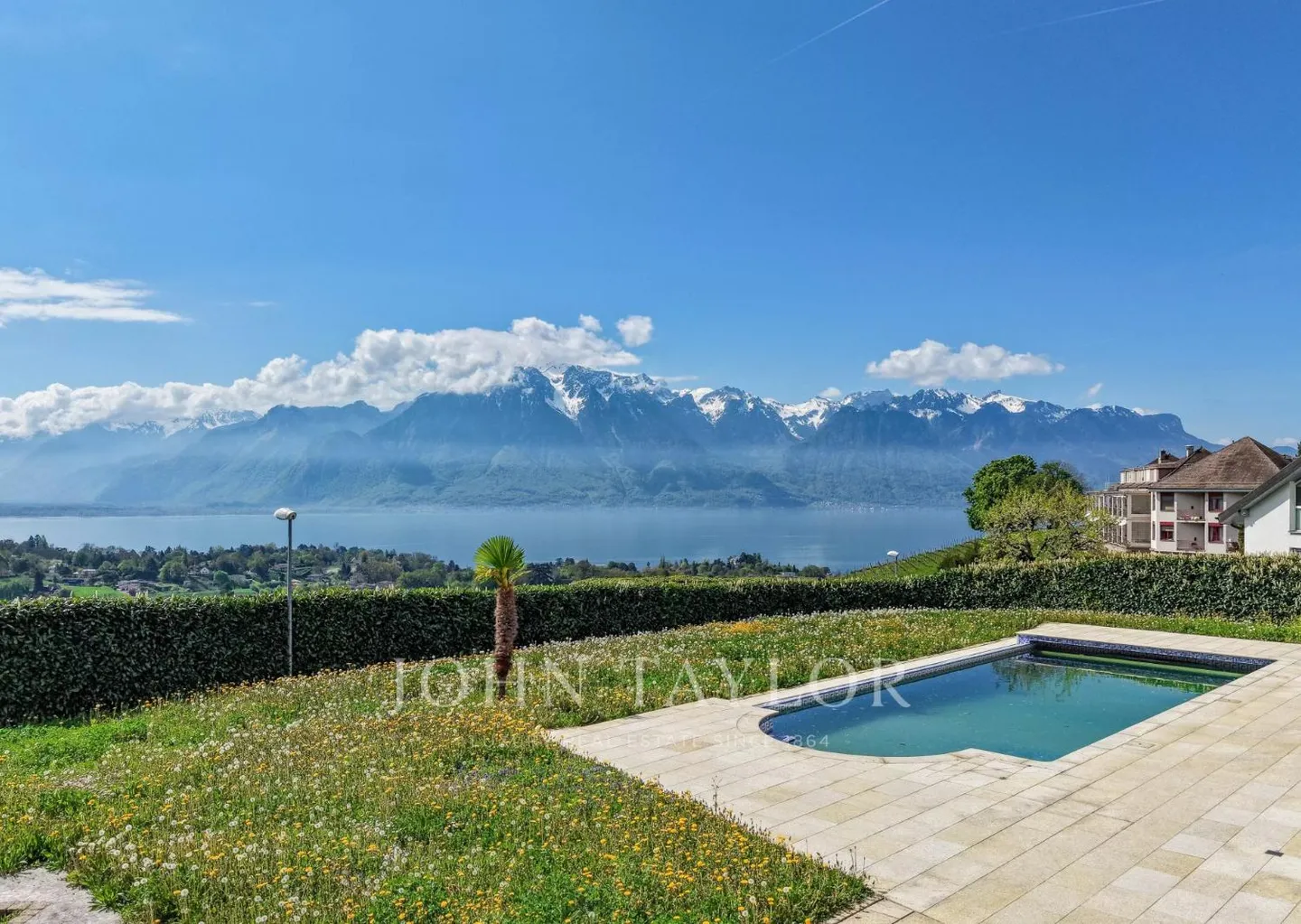 Villa de Luxe avec Vue sur le Lac - Photo 5 sur 13