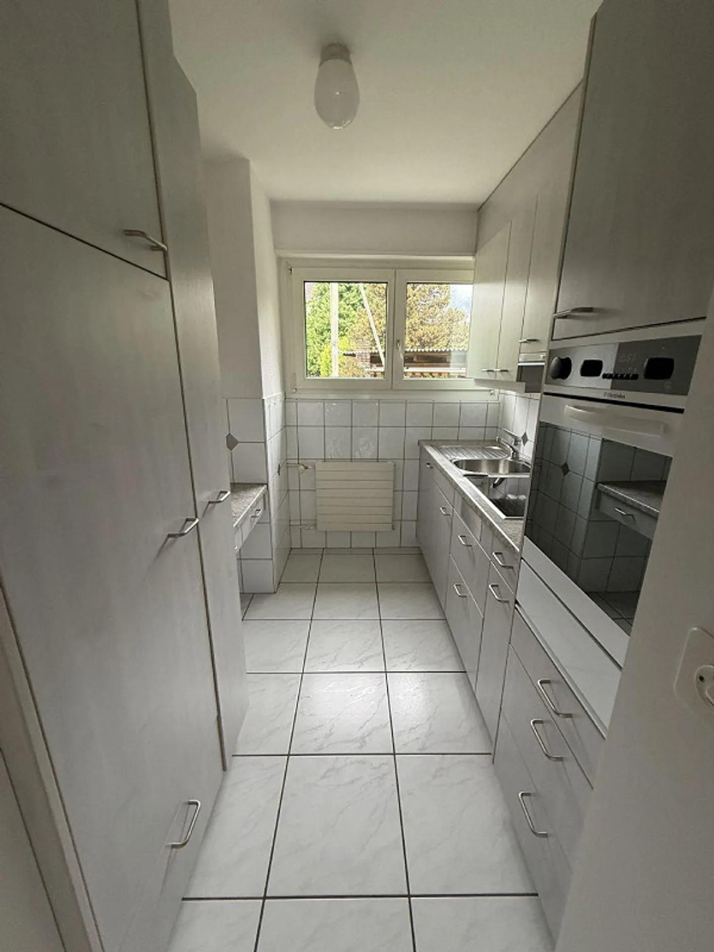 Appartement 3 pièces / Vous cherchez une solution de transition ? Jusqu'au printemps 2027, devenez ami... - Photo 8 sur 10