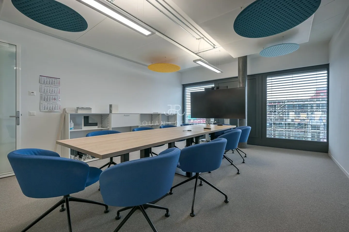 700 m2 Büroflächen zur Miete in einem modernen Gebäude - Foto 2 di 13