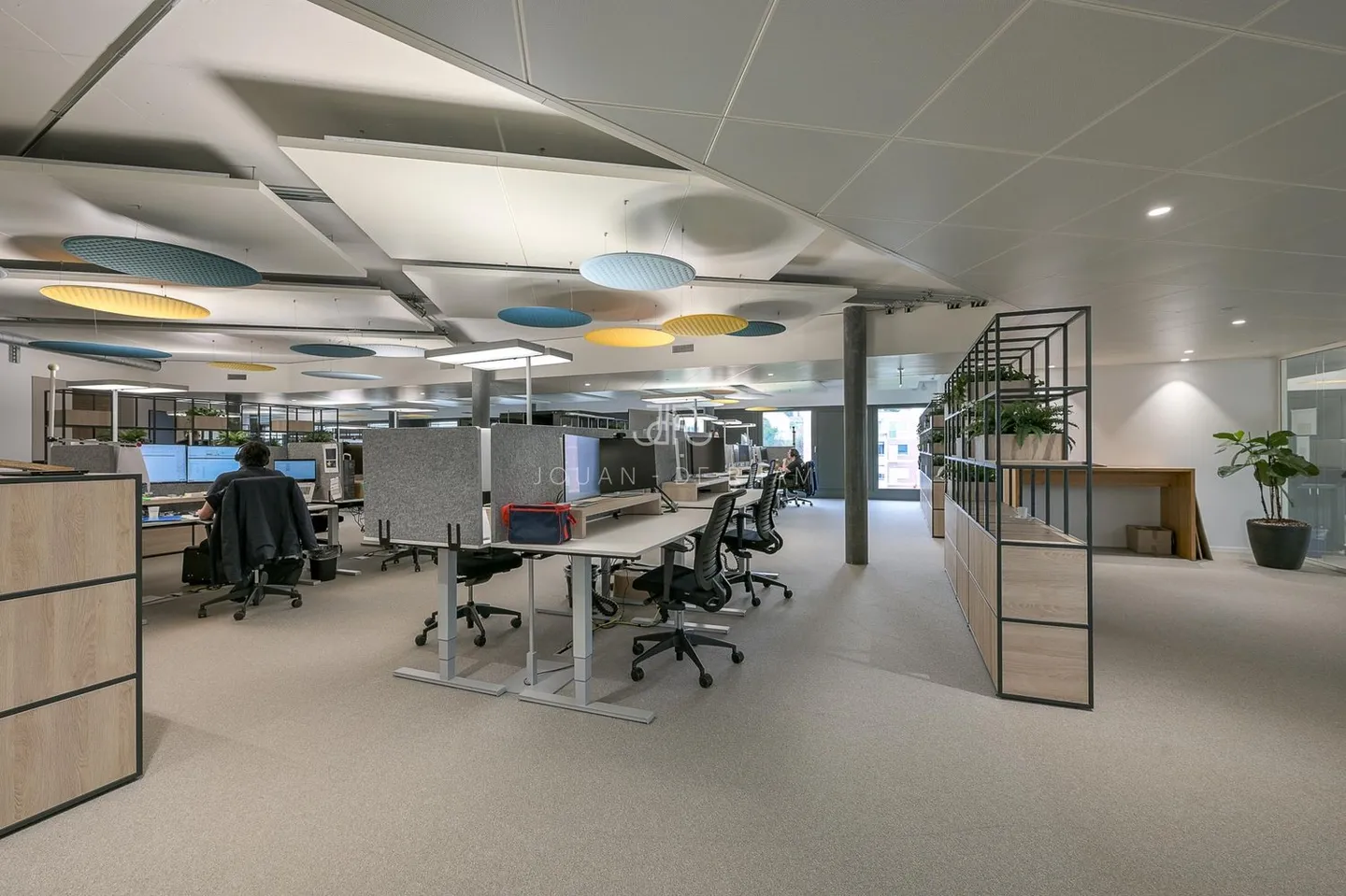 700 m2 Büroflächen zur Miete in einem modernen Gebäude - Foto 3 di 13