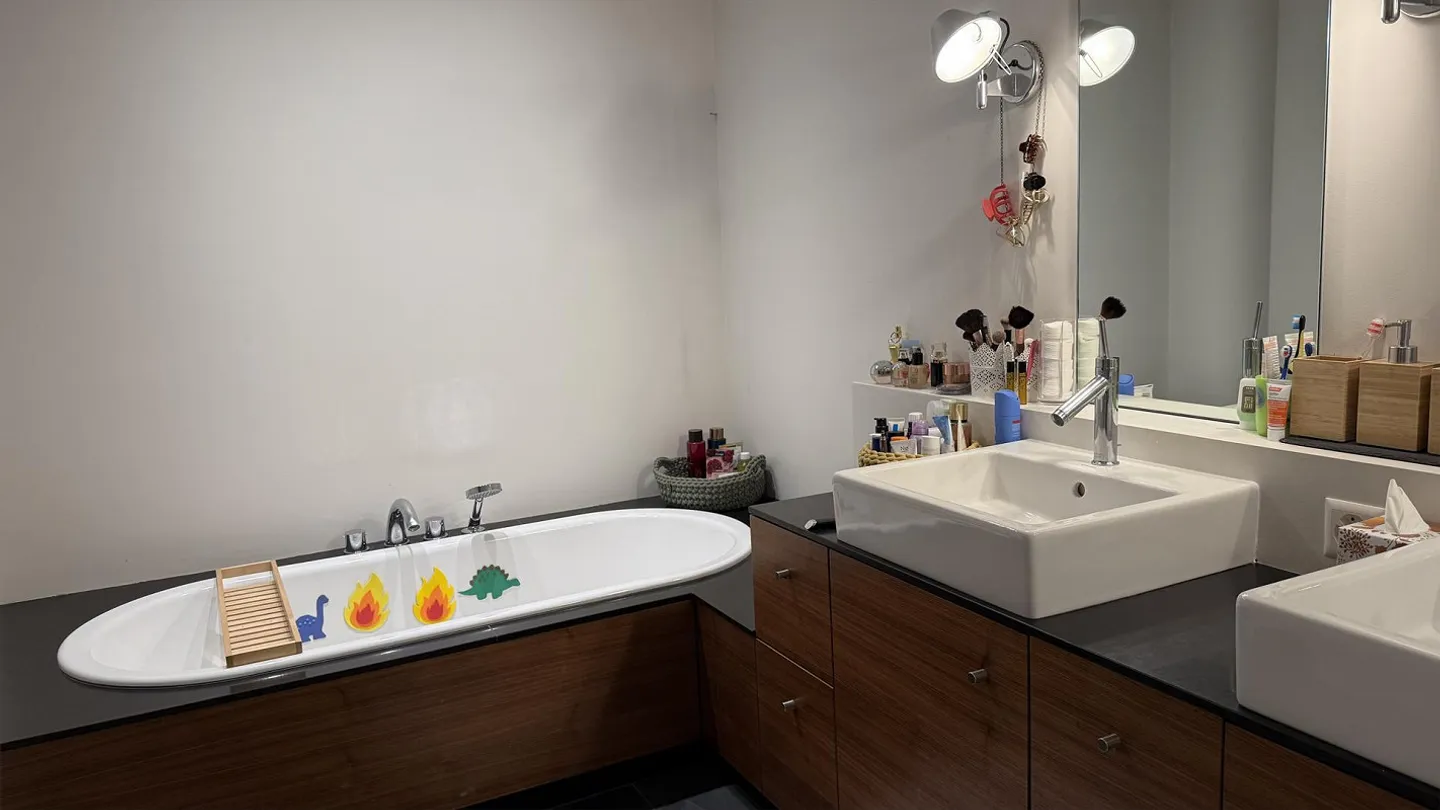 Very large, stylish 3 ½ room apartment (111 m2) with large terrace - Photo 4 of 13