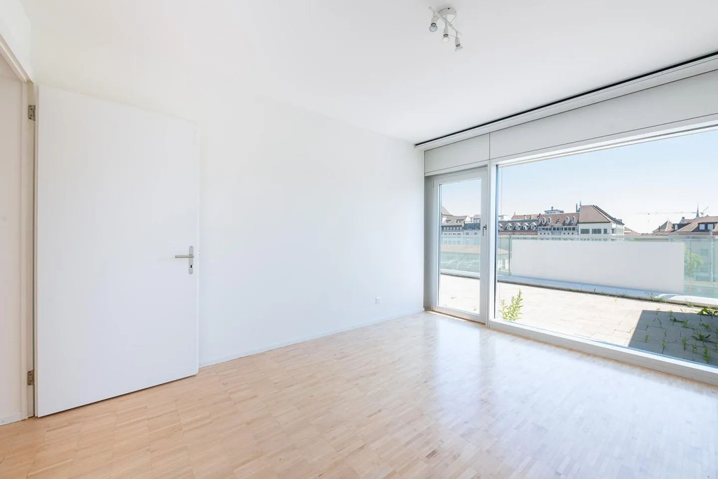 Modernes Apartment mit Terrasse - Foto 9 von 12