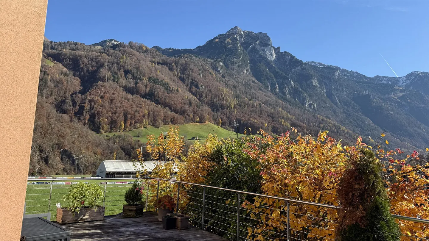 Very large, stylish 3 ½ room apartment (111 m2) with large terrace - Photo 11 of 13