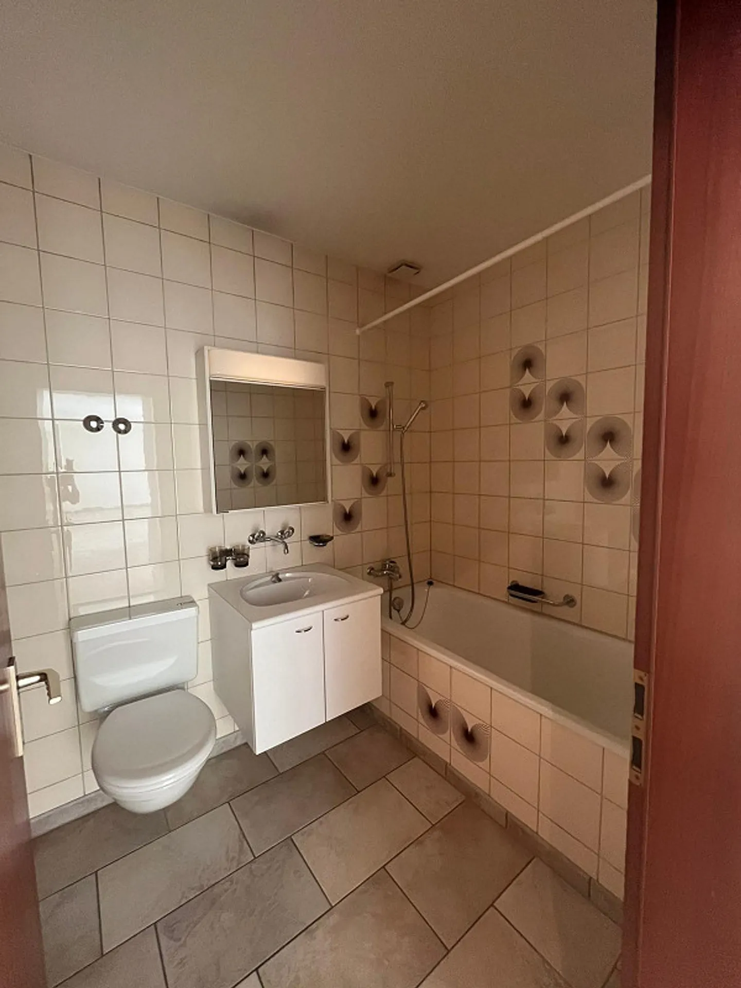 Geräumige 2,5-Zimmerwohnung - Foto 3 von 11