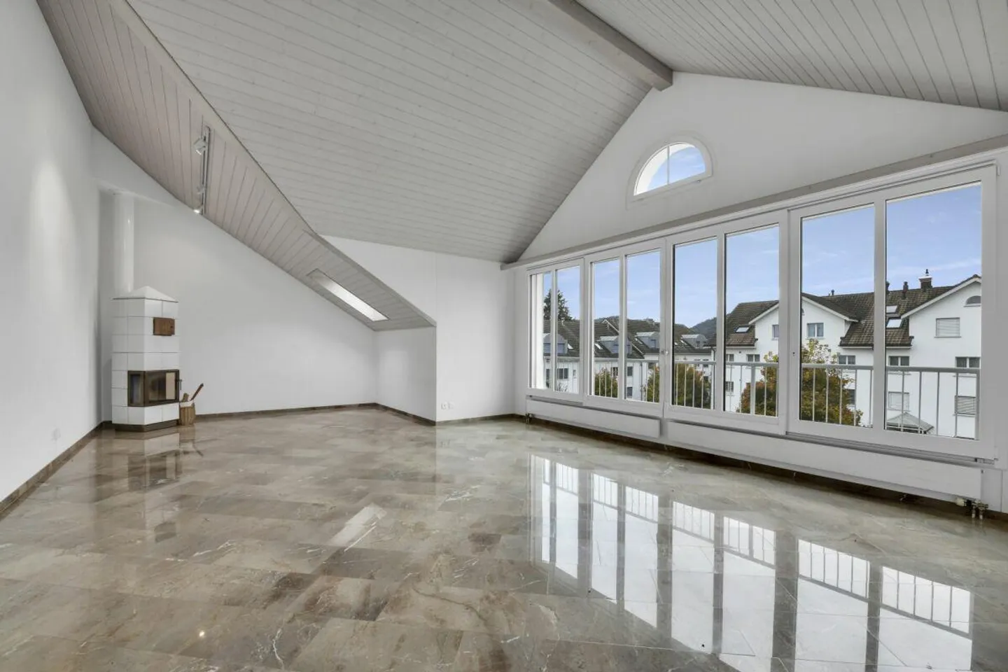 Sogno di casa con stile - Luce, altezza e calore inclusi - Foto 1 di 17