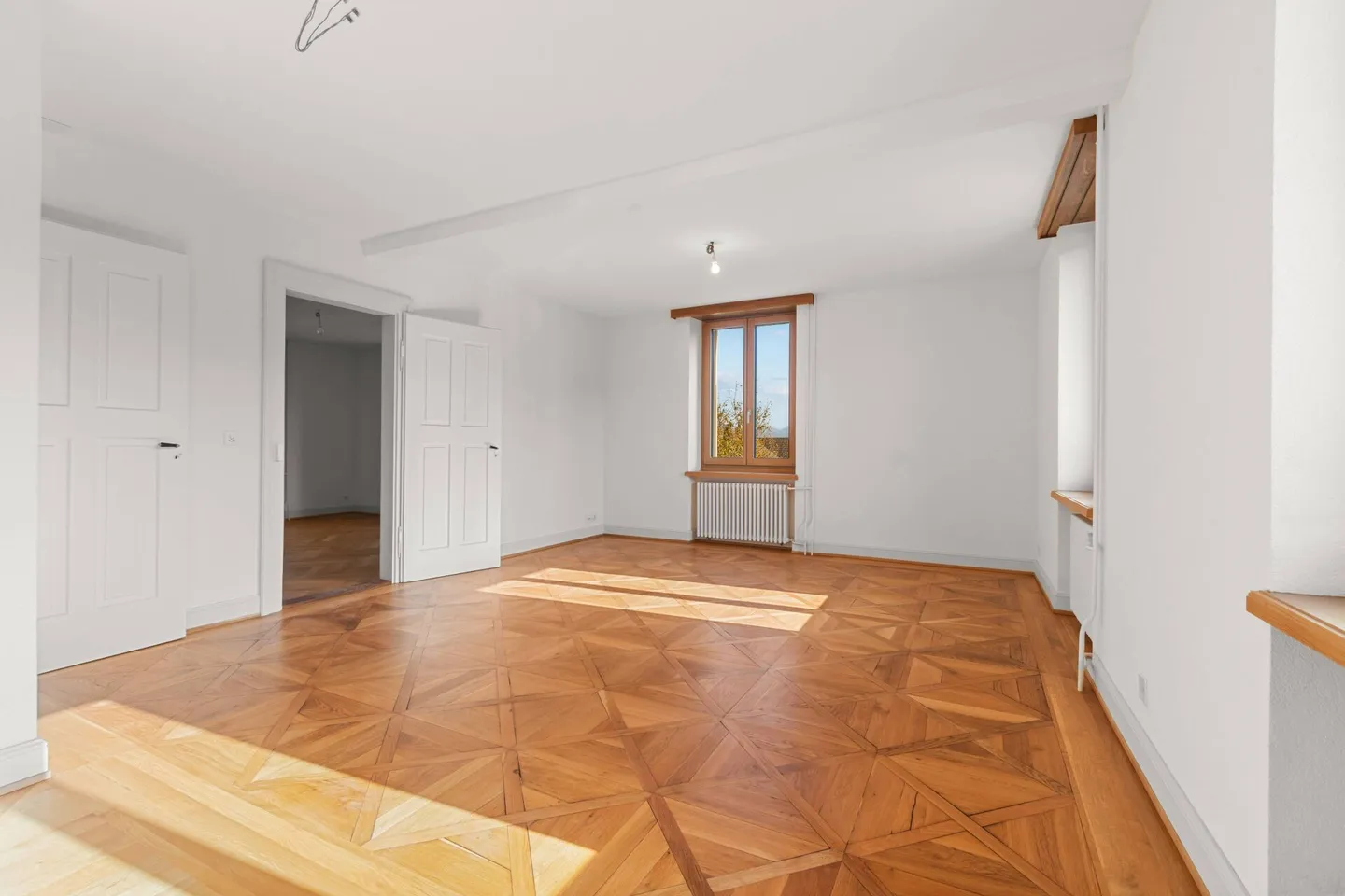 Appartamento giardino affascinante in una posizione tranquilla sul bellissimo 'Sünnebödeli'! - Foto 3 di 14