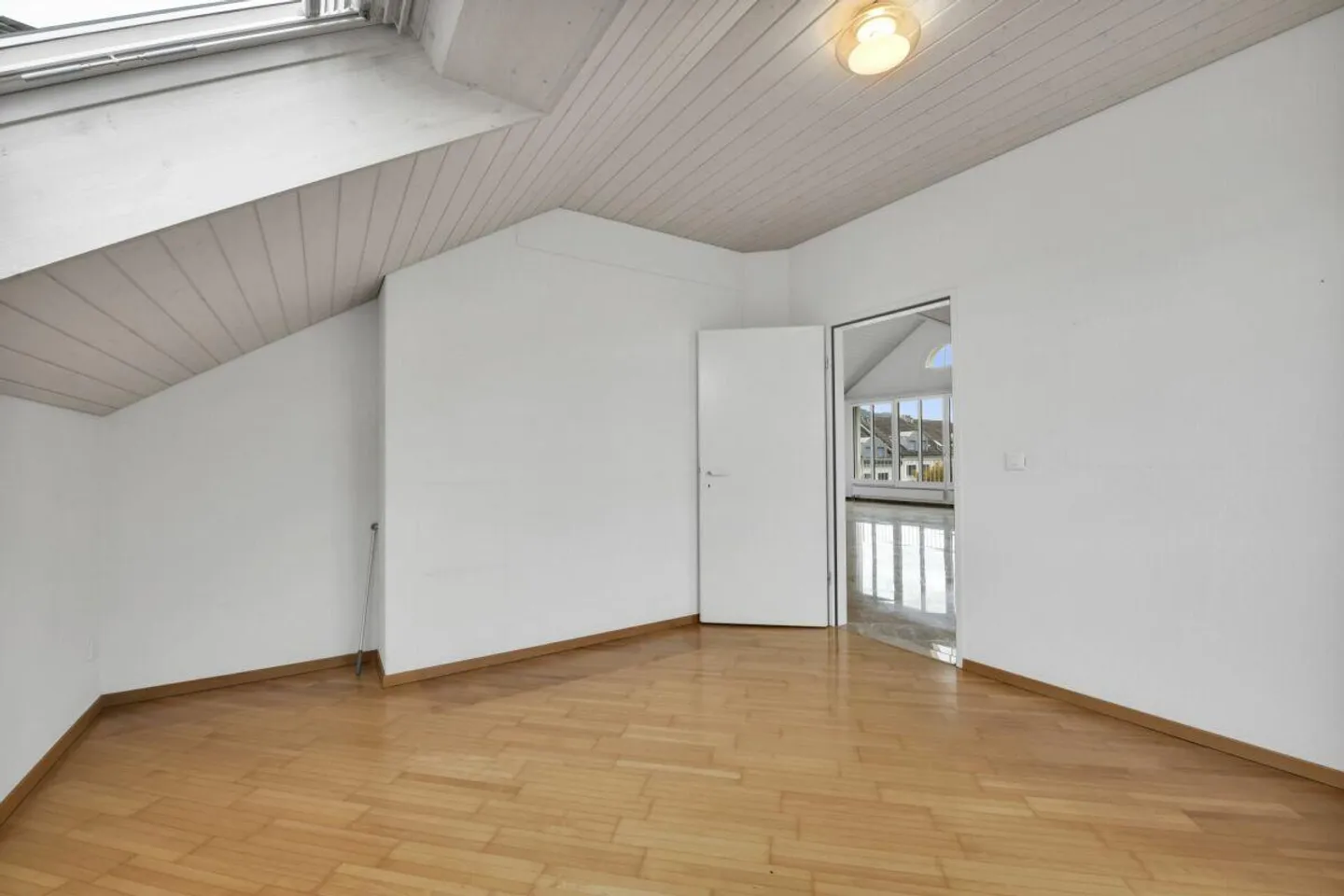 Sogno di casa con stile - Luce, altezza e calore inclusi - Foto 8 di 17