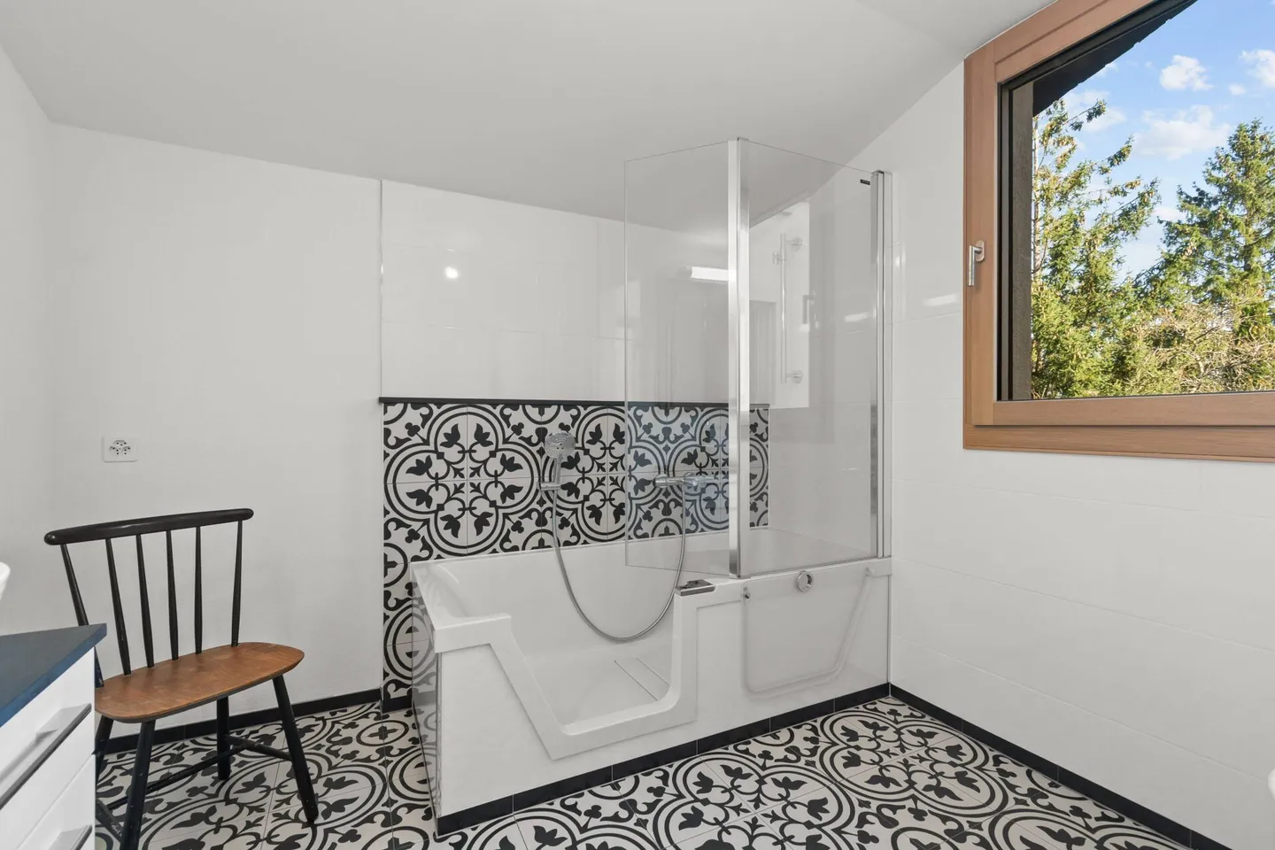 Appartamento giardino affascinante in una posizione tranquilla sul bellissimo 'Sünnebödeli'! - Foto 6 di 14