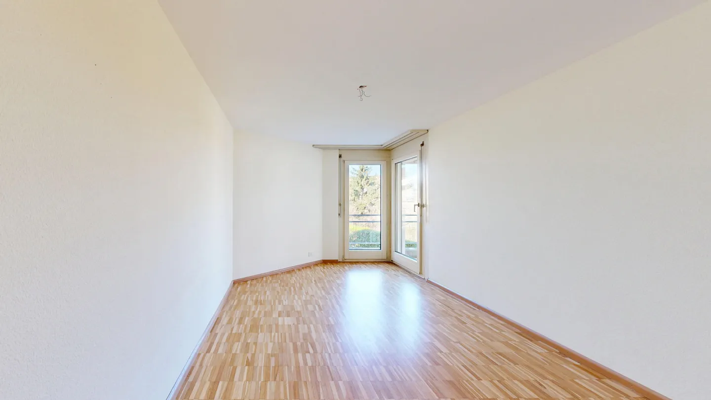 Charming Maisonette Apartment - Photo 12 of 15