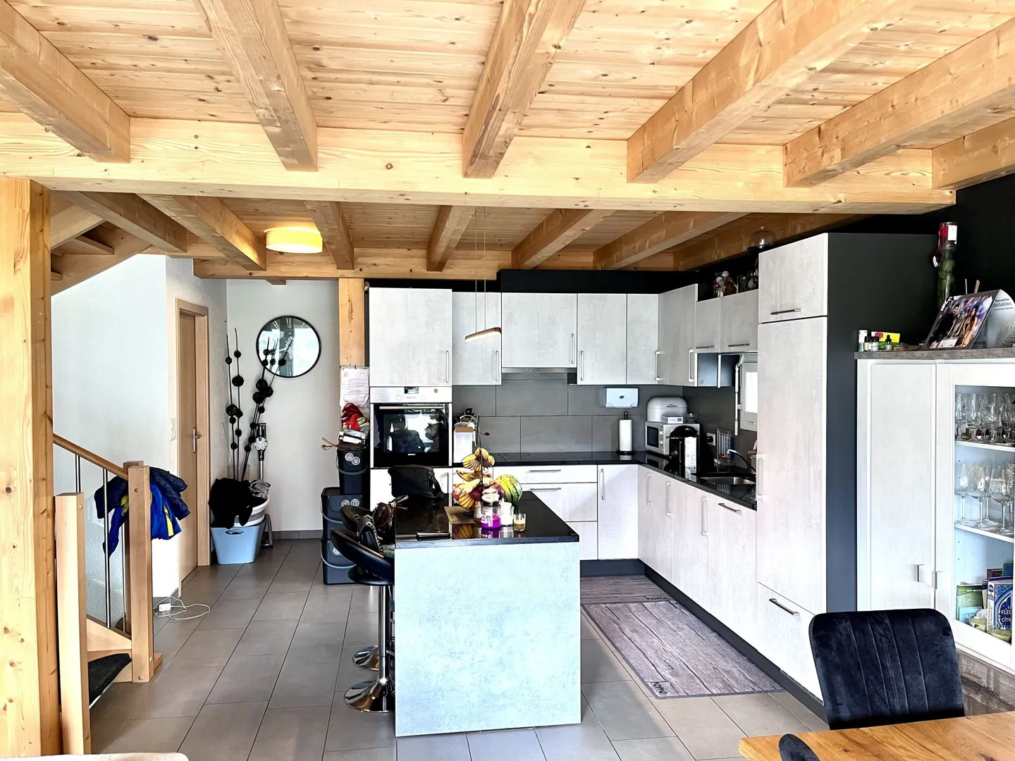 Stupenda casa di 5,5 stanze con vista magnifica a Fully - Foto 3 di 11