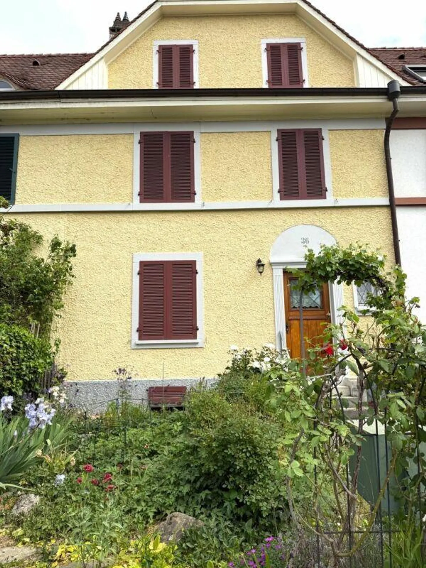 Charmantes Reihenhaus mit Garten - Foto 18 von 18