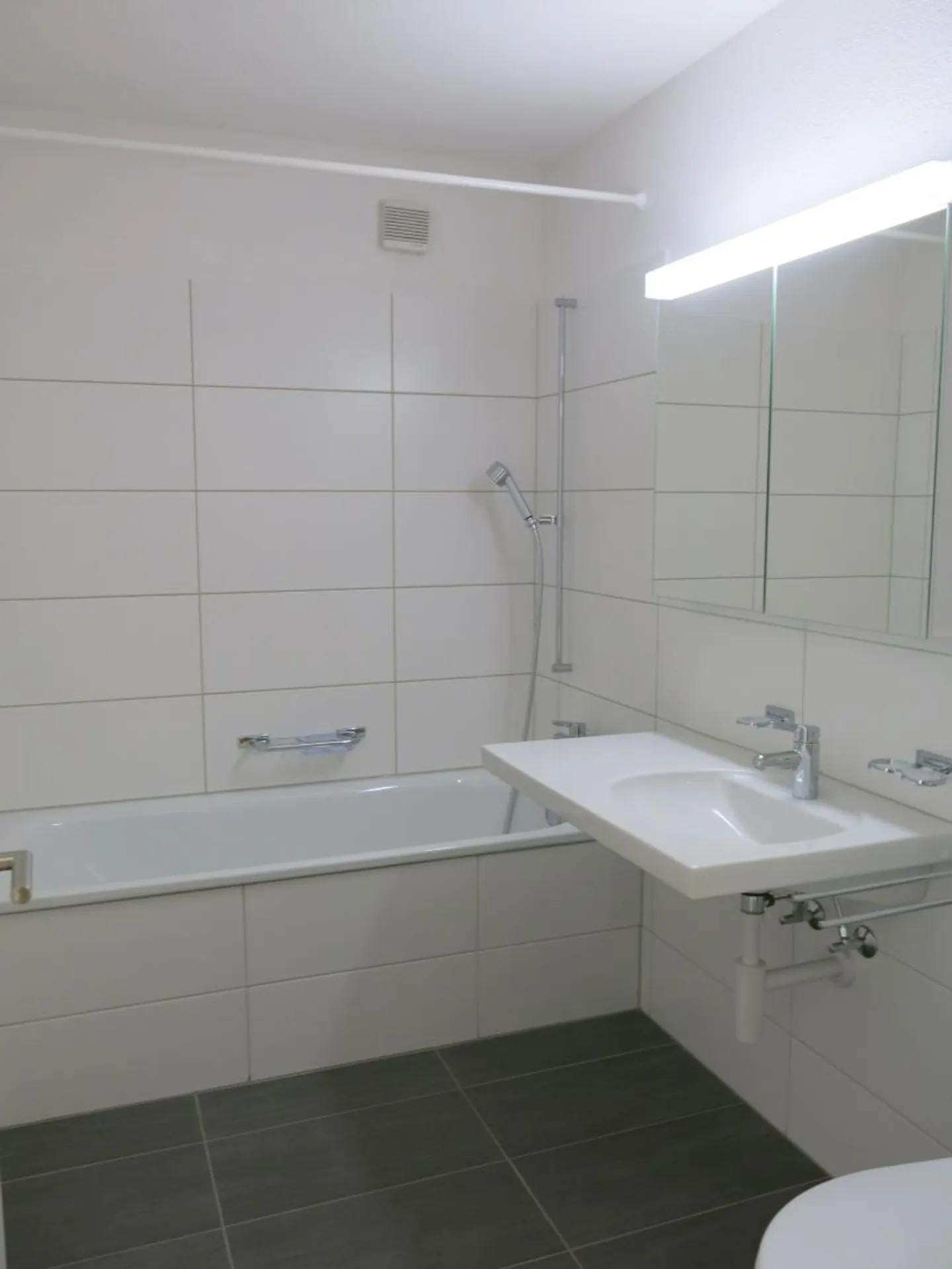 Modernes Apartment in Egerkingen - Foto 4 von 7