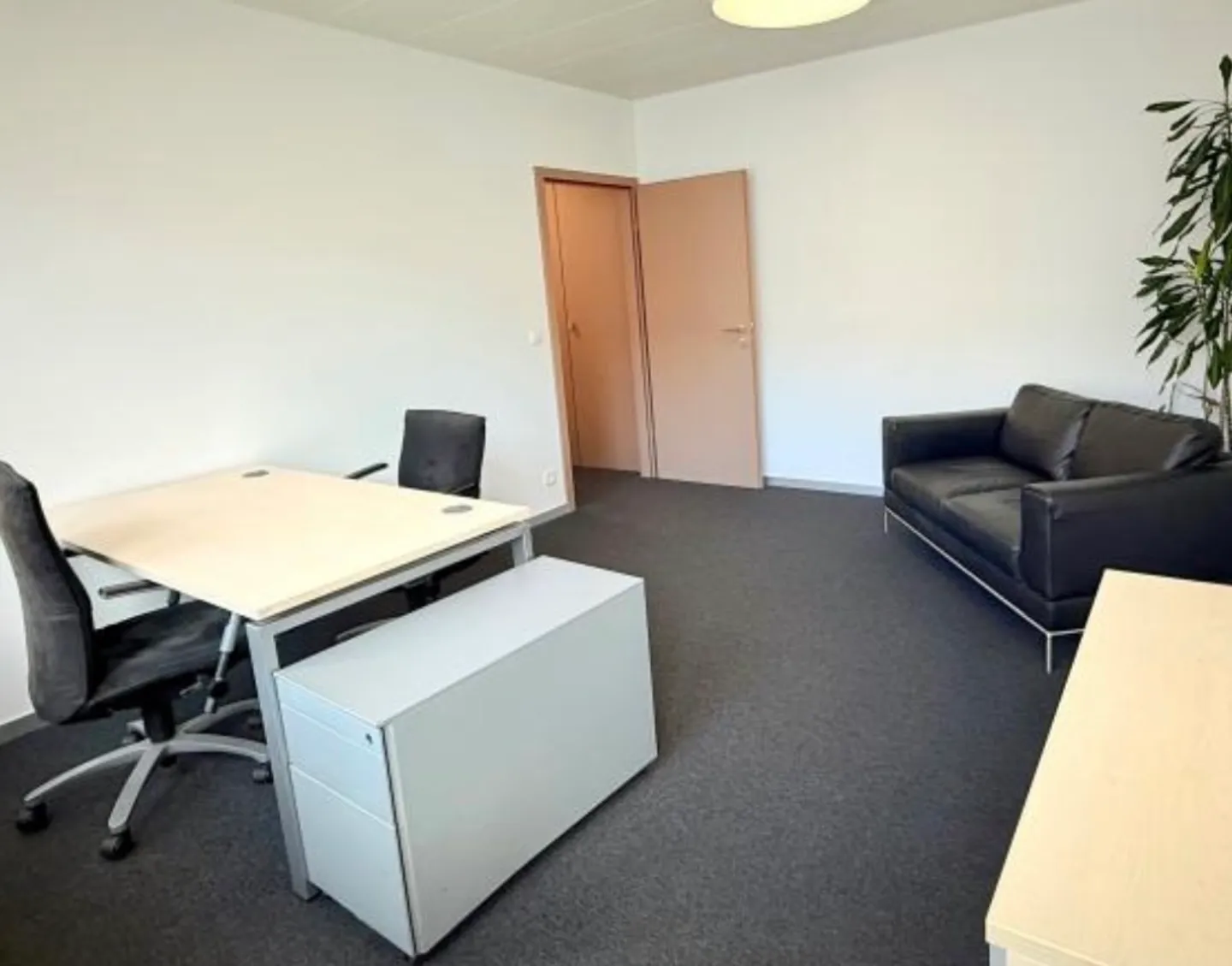 Office - Photo 5 of 6