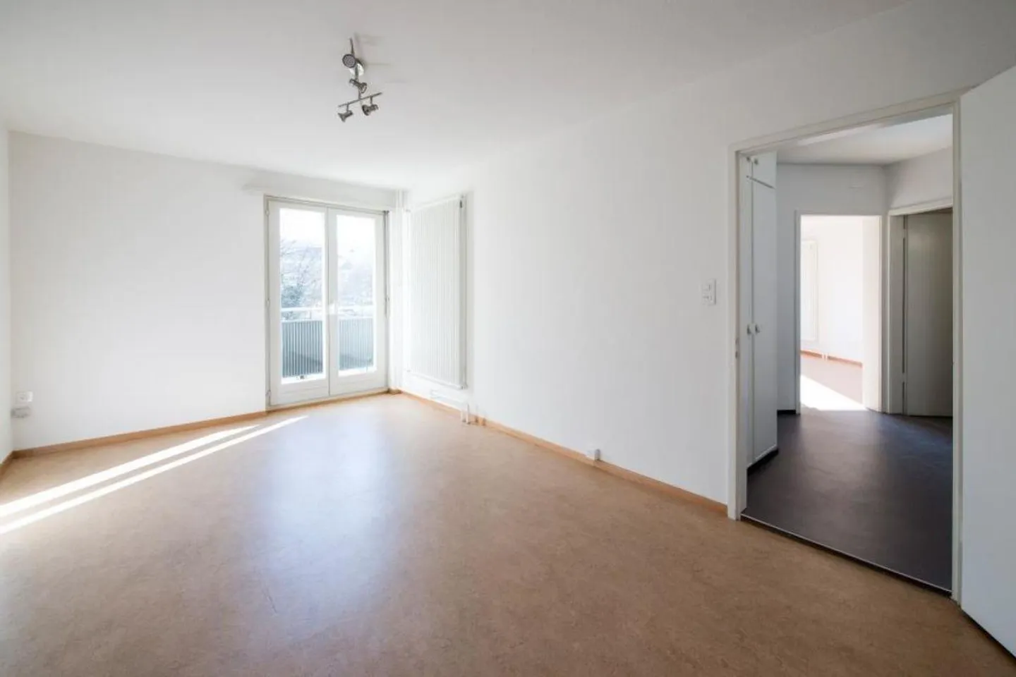 Central 2-room apartment - Photo 6 of 8