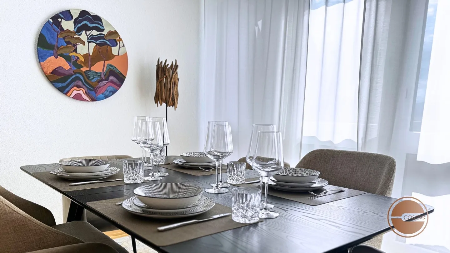 Urban Chic Penthouse Living - Photo 18 of 22