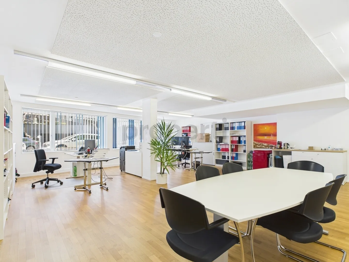 Bureaux lumineux dans un emplacement attrayant à Dietikon - Photo 2 sur 12