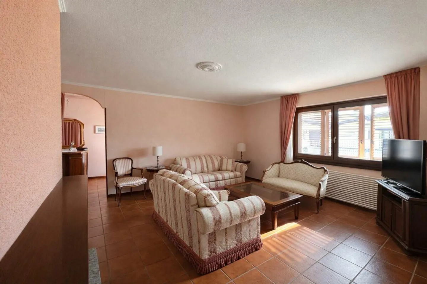 Charmantes Einfamilienhaus mit Garten - Foto 6 von 22
