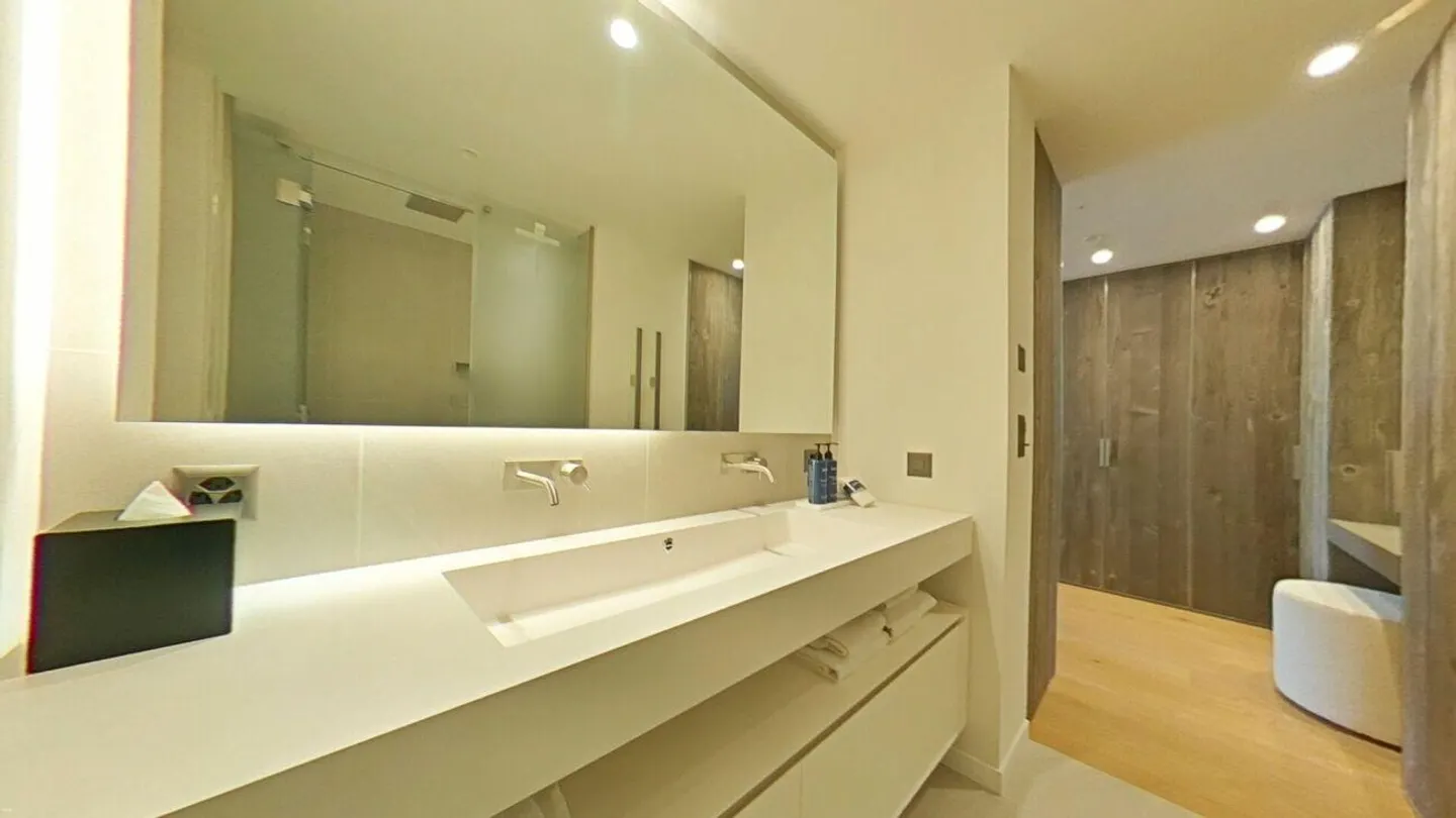 APPARTEMENT POUR LES EXIGENCES LES PLUS ÉLEVÉES - Photo 10 sur 13
