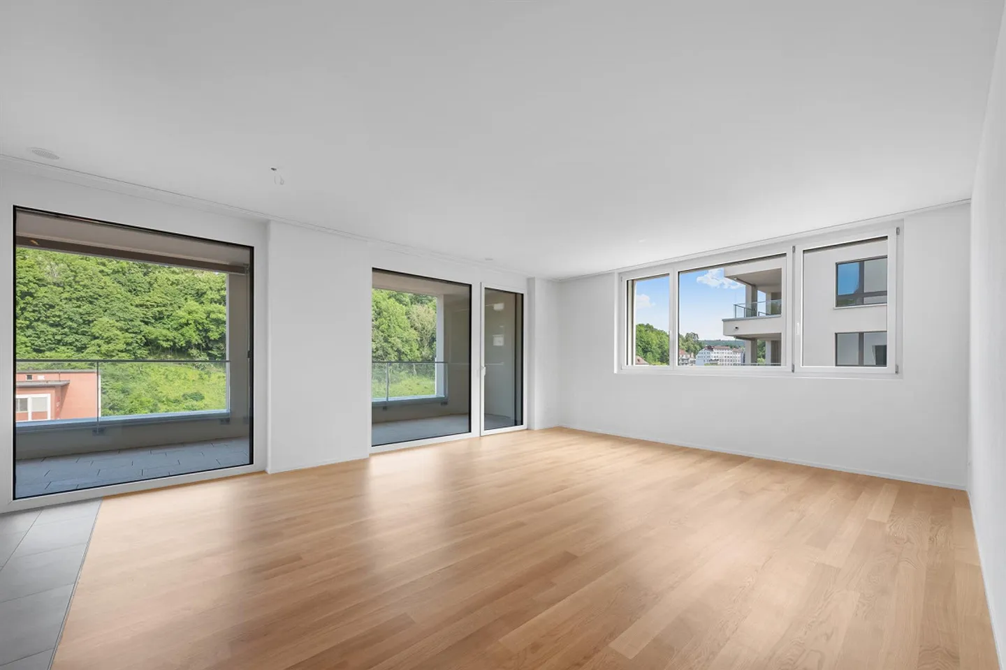 Modernes Apartment in der Natur - Foto 3 von 6