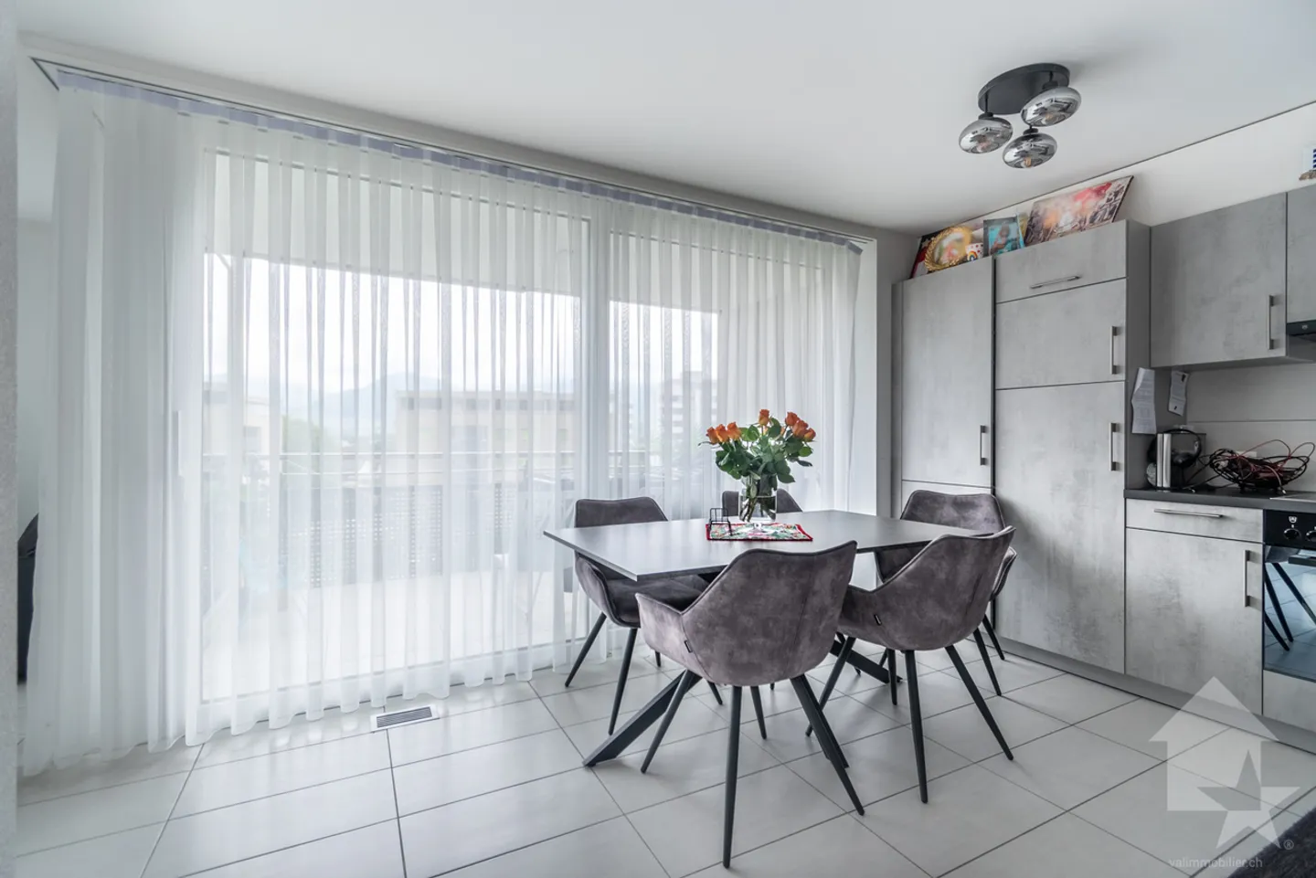 Modernes Apartment mit Bergblick - Foto 5 von 13