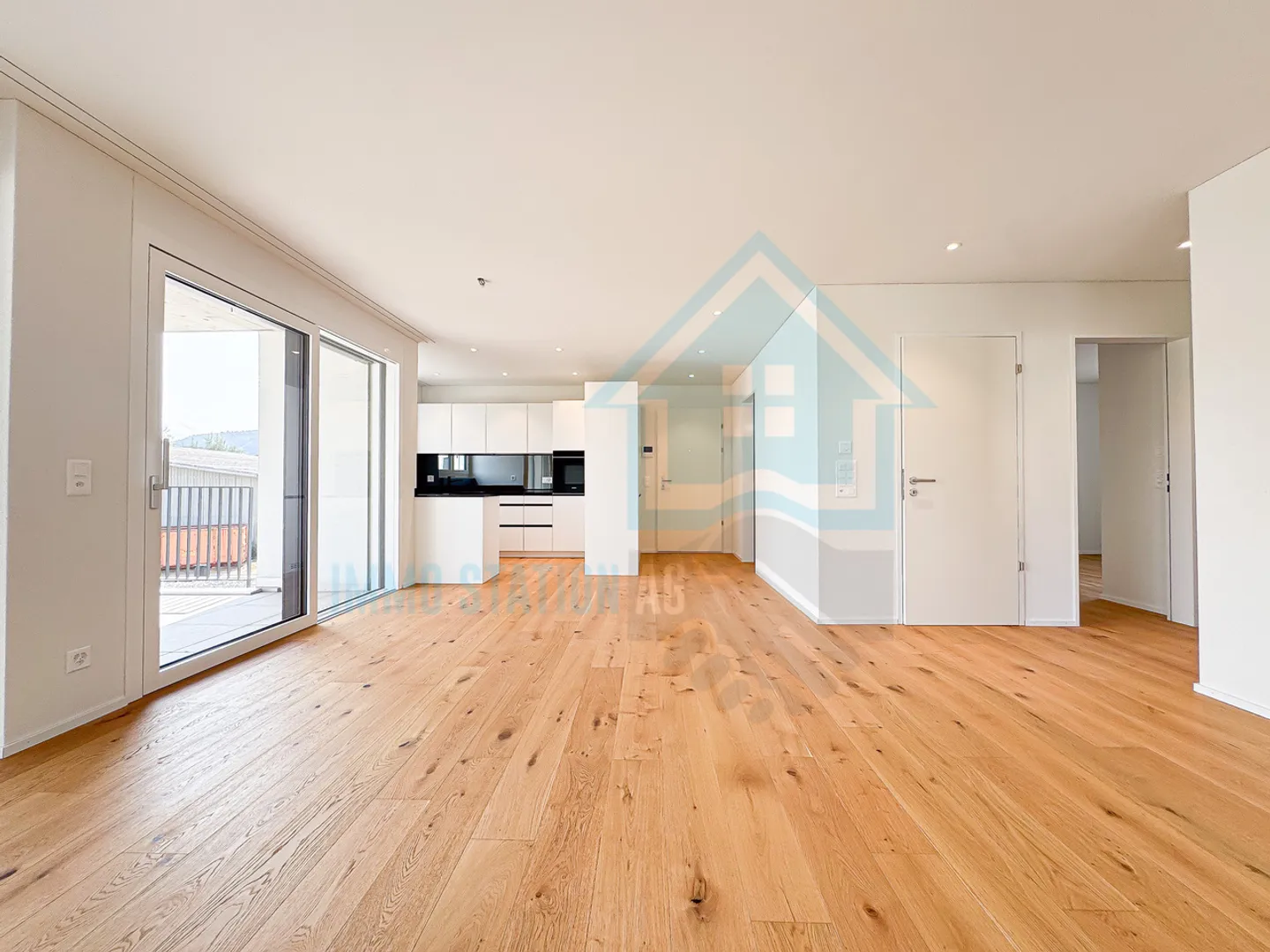 Première location appartement neuf 3.5 pièces avec balcon et équipements de qualité - Photo 2 sur 13