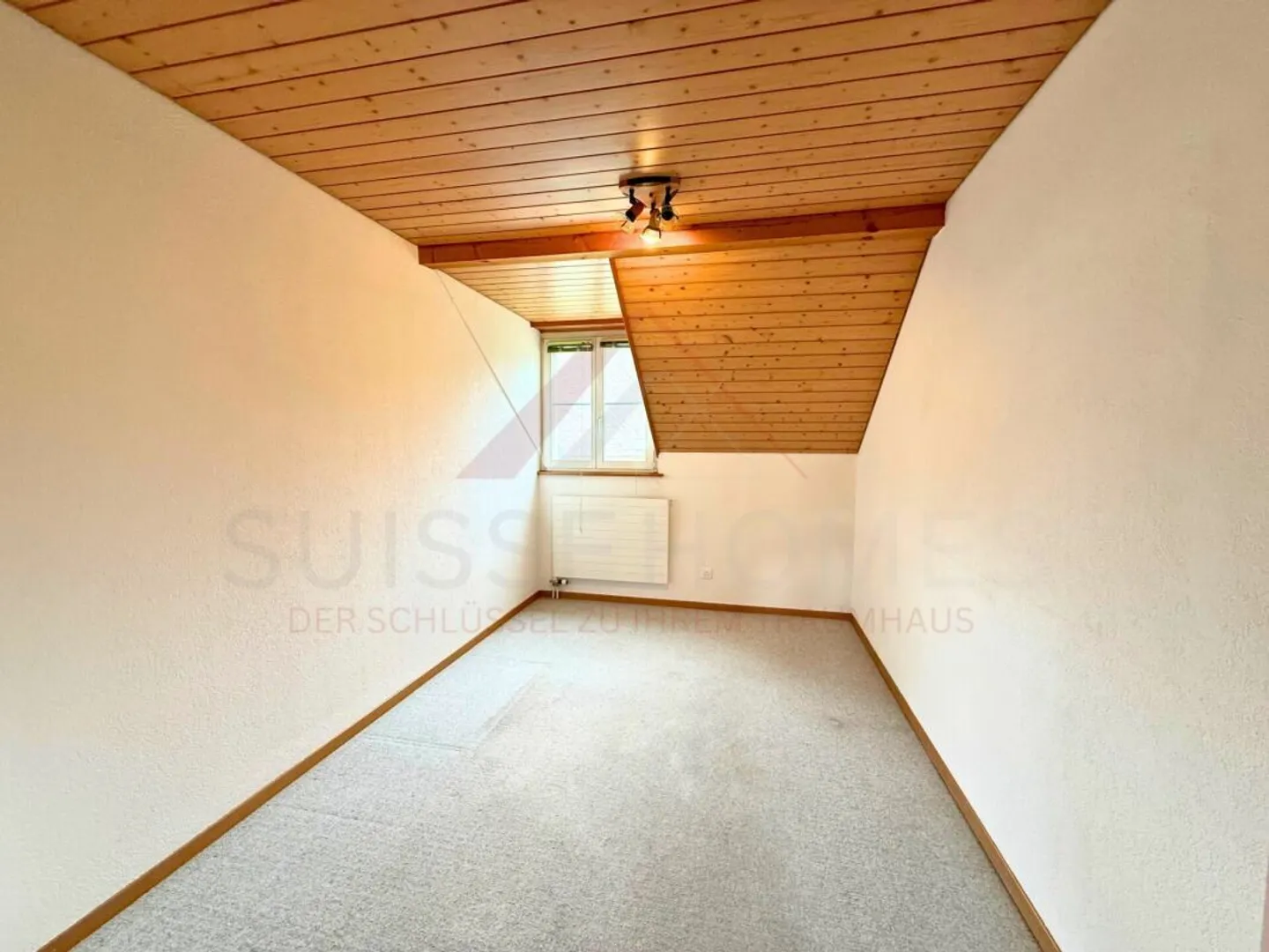 Helle 4.5-Zimmer-Wohnung in Grasswil- attraktiv mit Balkon und schönem Wohnkomfort - Foto 12 von 20