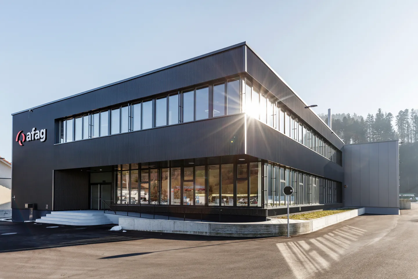 Moderne Produktions- und Büroflächen - Foto 4 von 23