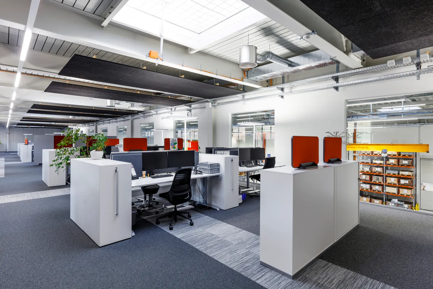 Moderne Produktions- und Büroflächen - Foto 11 von 23